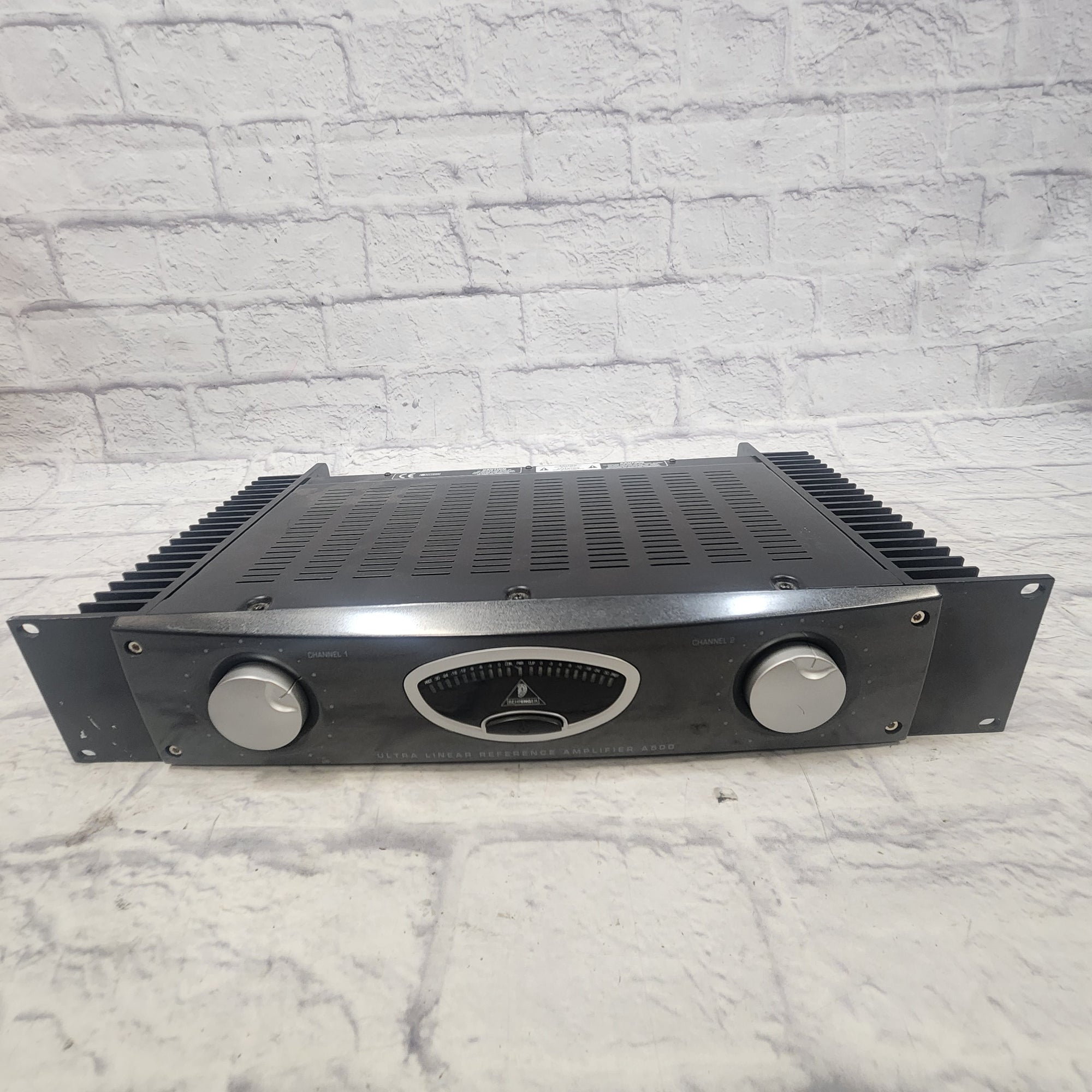 Behringer A-500 300 Watt 5 Channel Power Amp