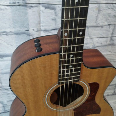 Taylor 114ce Natural Walnut Acoustic Guitar w/ case - 2013 AS IS