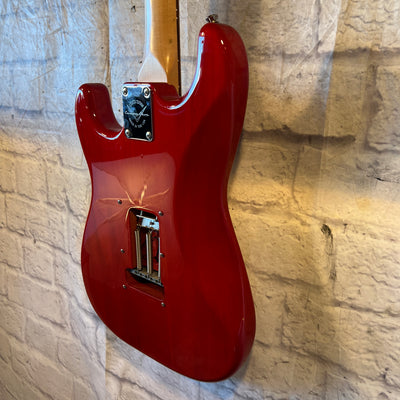 Squier Standard Stratocaster Cherry Burst