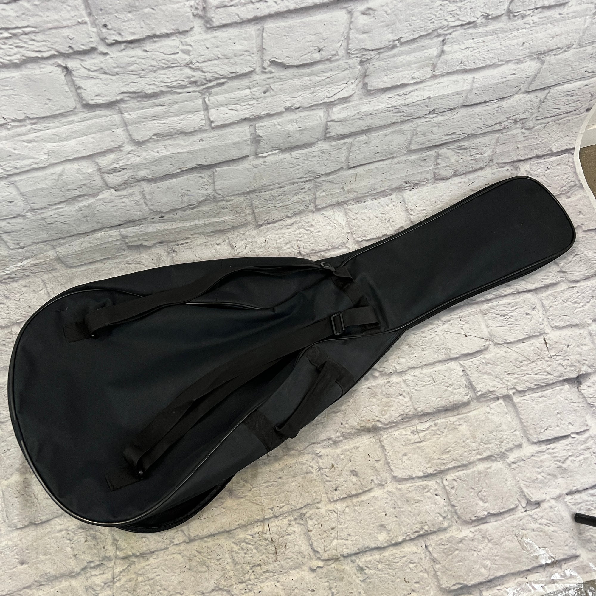 Unknown Acoustic Guitar Gig Bag