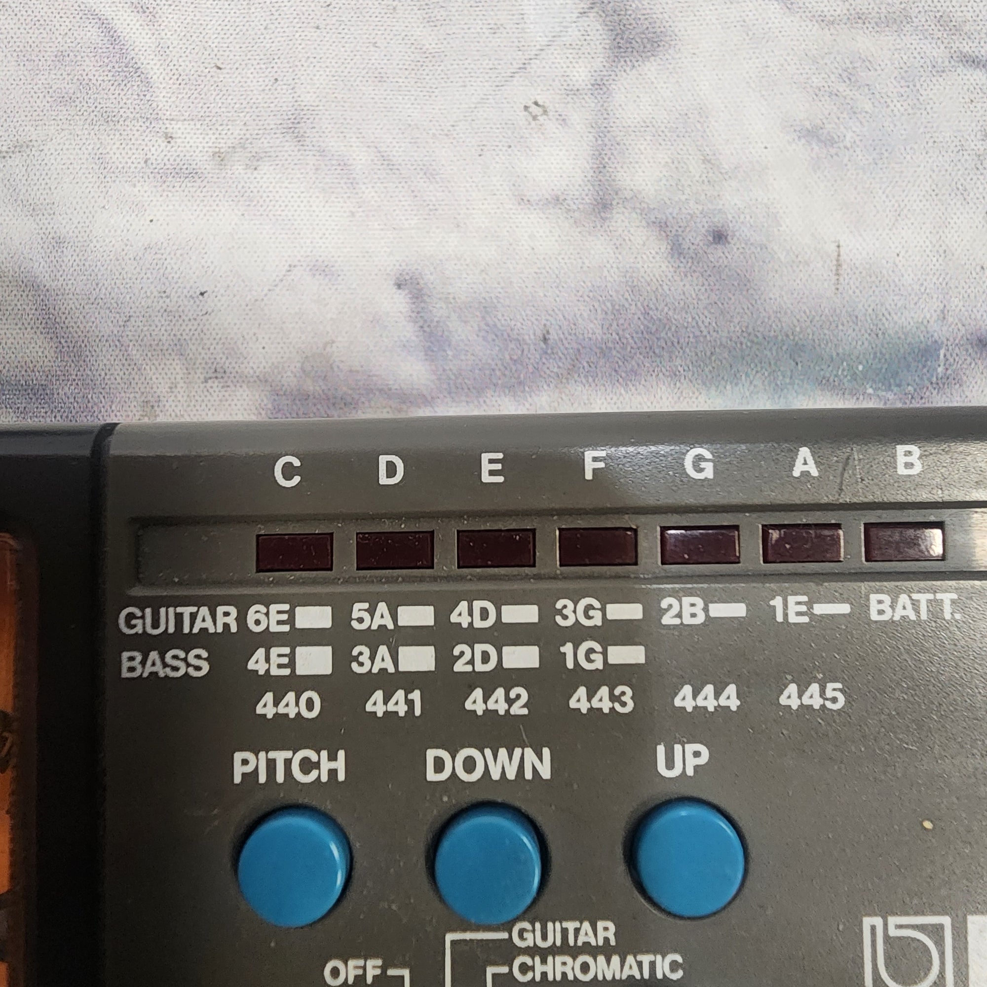 Boss TU-12 Guitar Bass Tuner