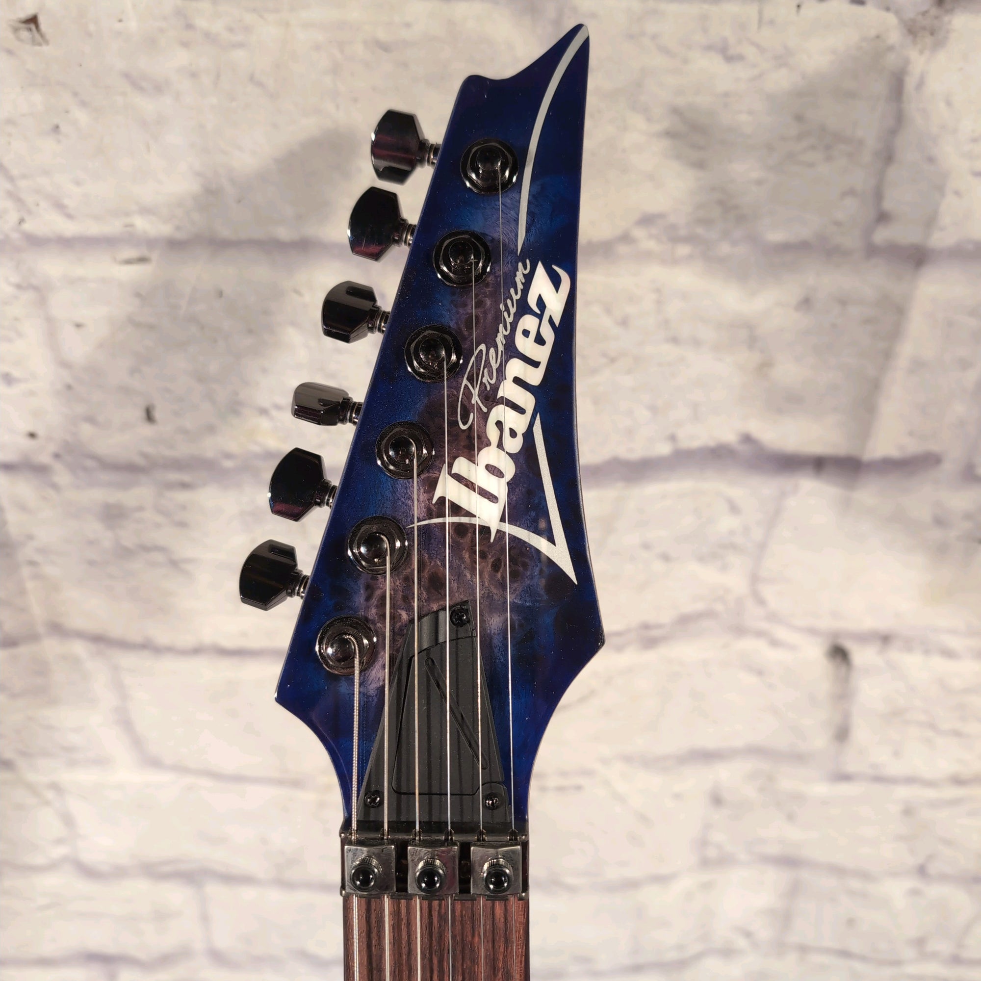 Ibanez Premium S1070PBZ Electric Guitar Cerulean Blue Burst with Original Gig Bag