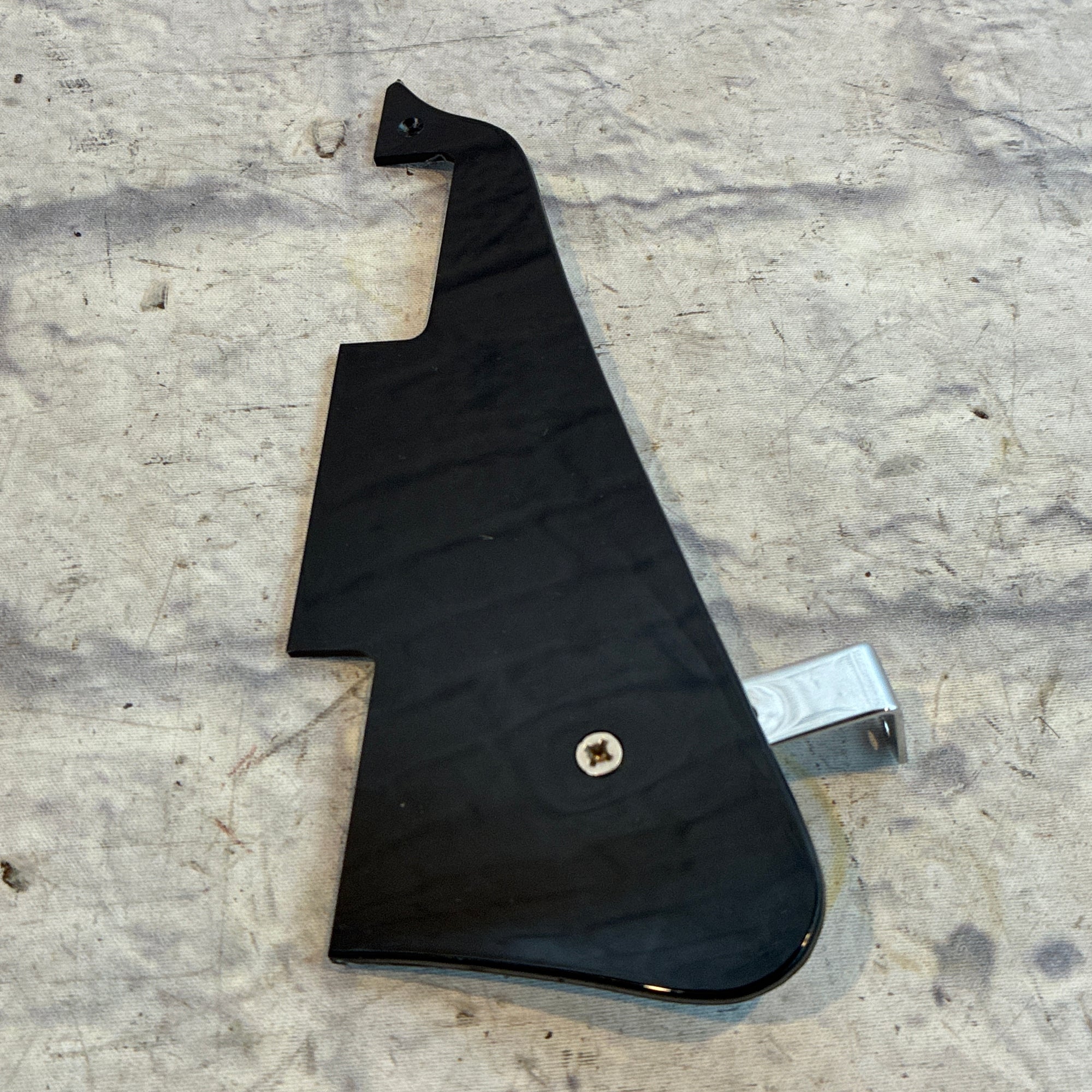 Unknown Black Les Paul Pickguard with Mounting Bracket