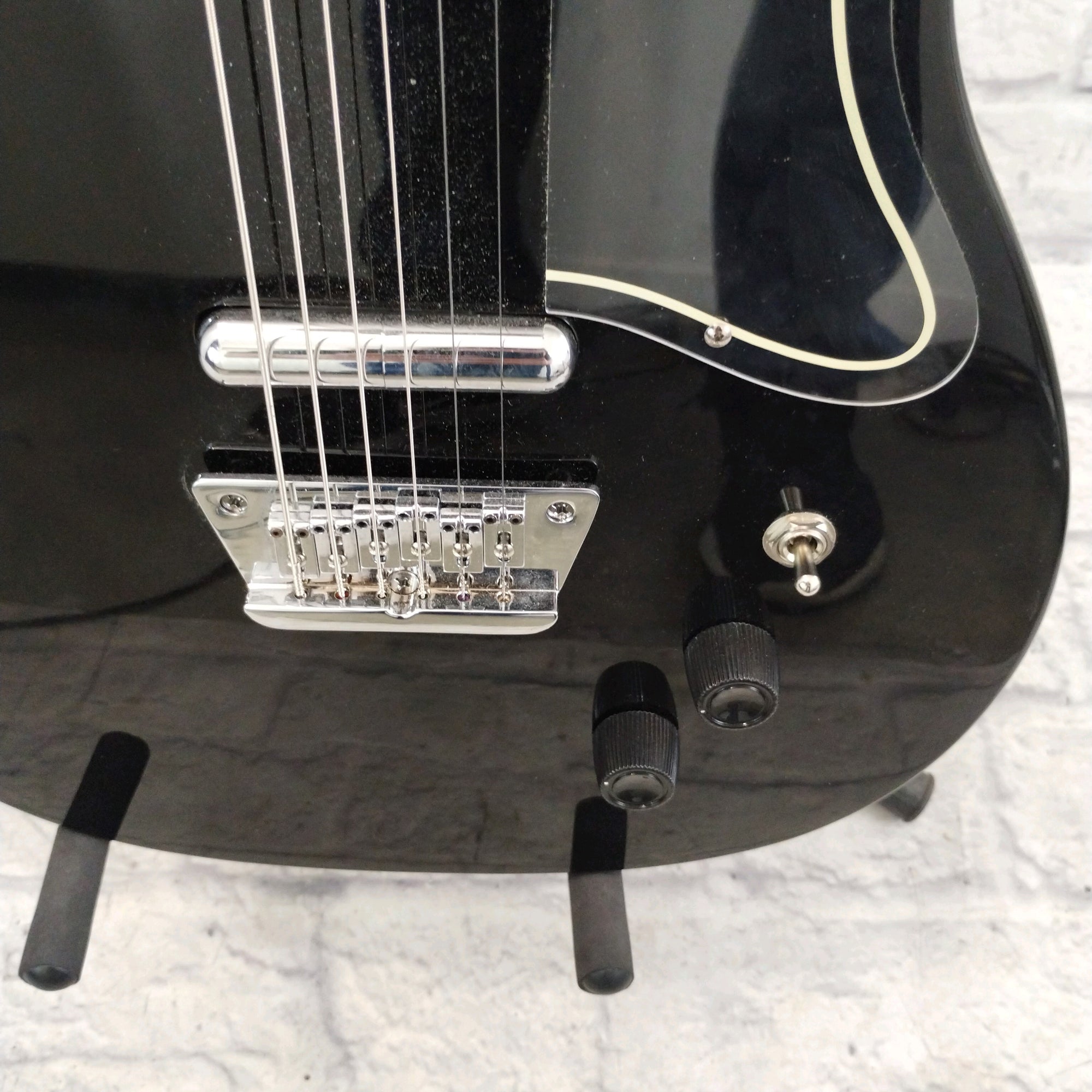 Danelectro 56' Baritone Guitar