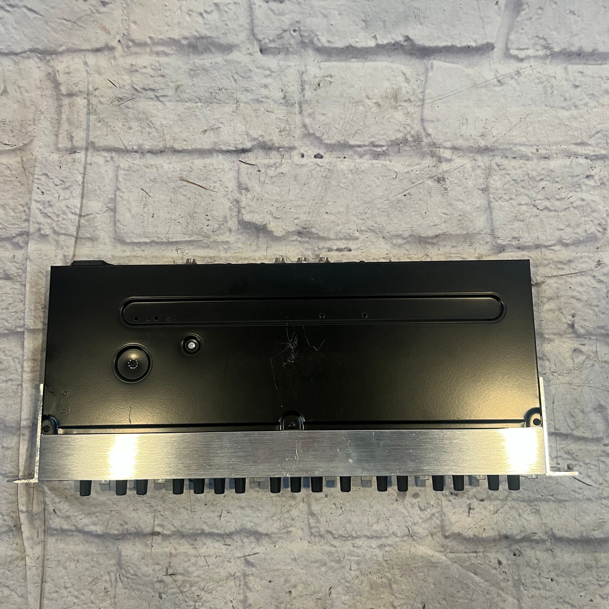 Behringer VX2000 Ultra Voice Pro Rack Preamp