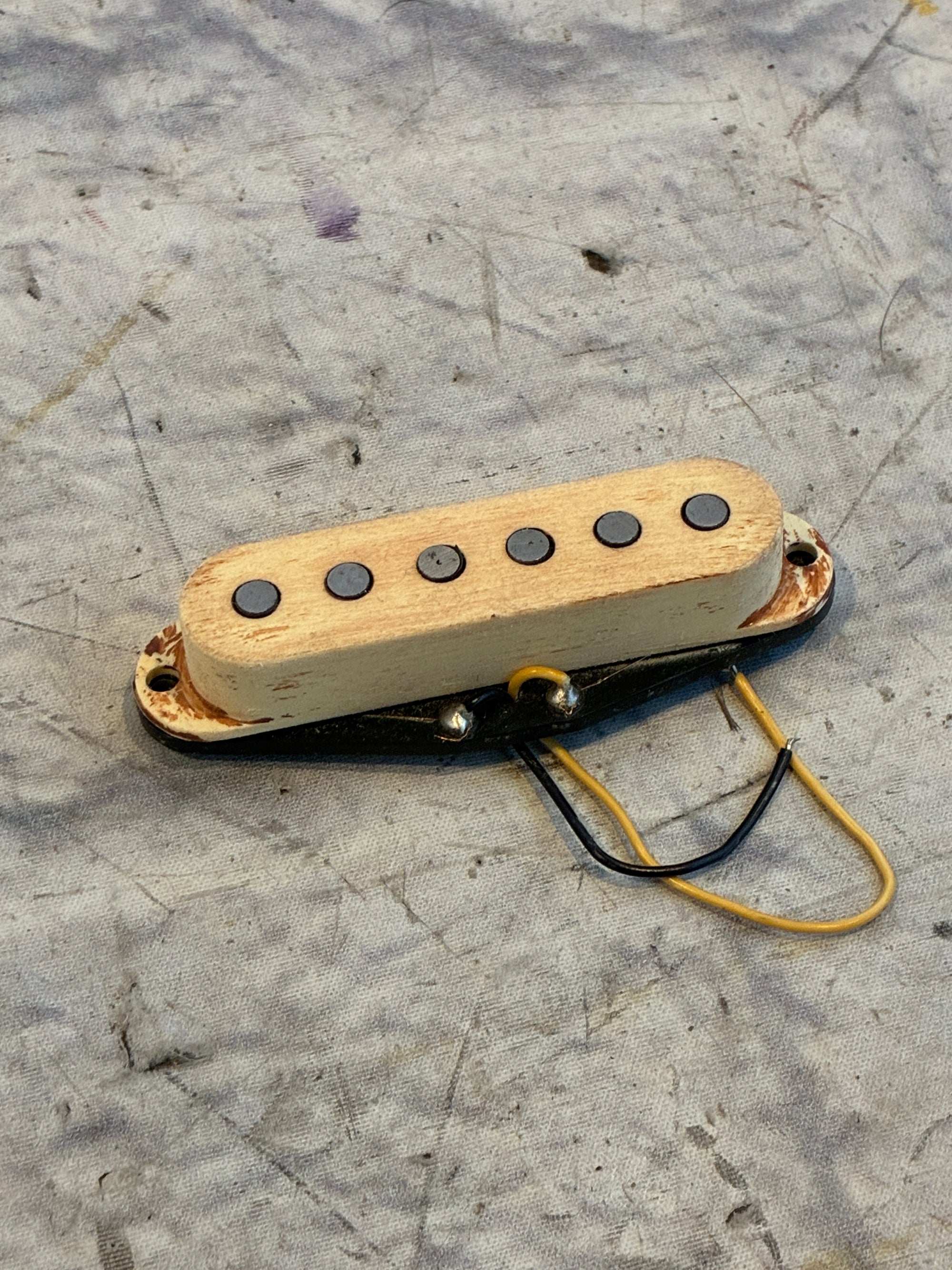 Fender American Standard Strat Bridge