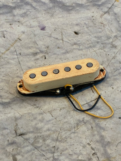 Fender American Standard Strat Bridge