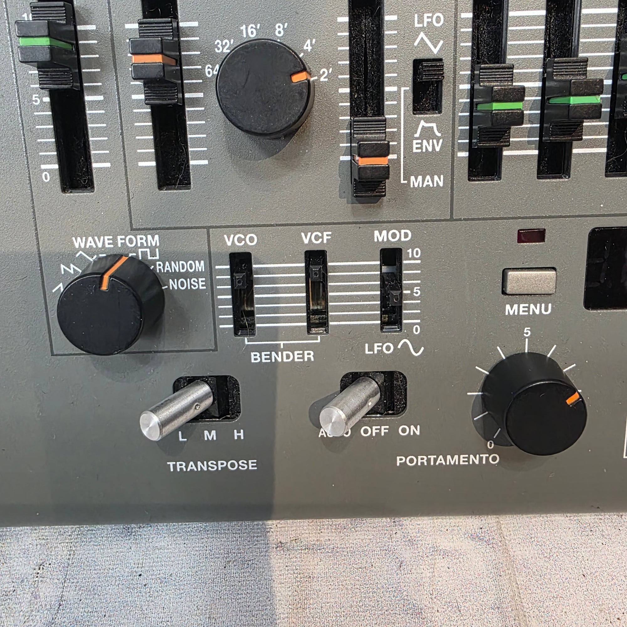 Roland SH-01A Analog Synth