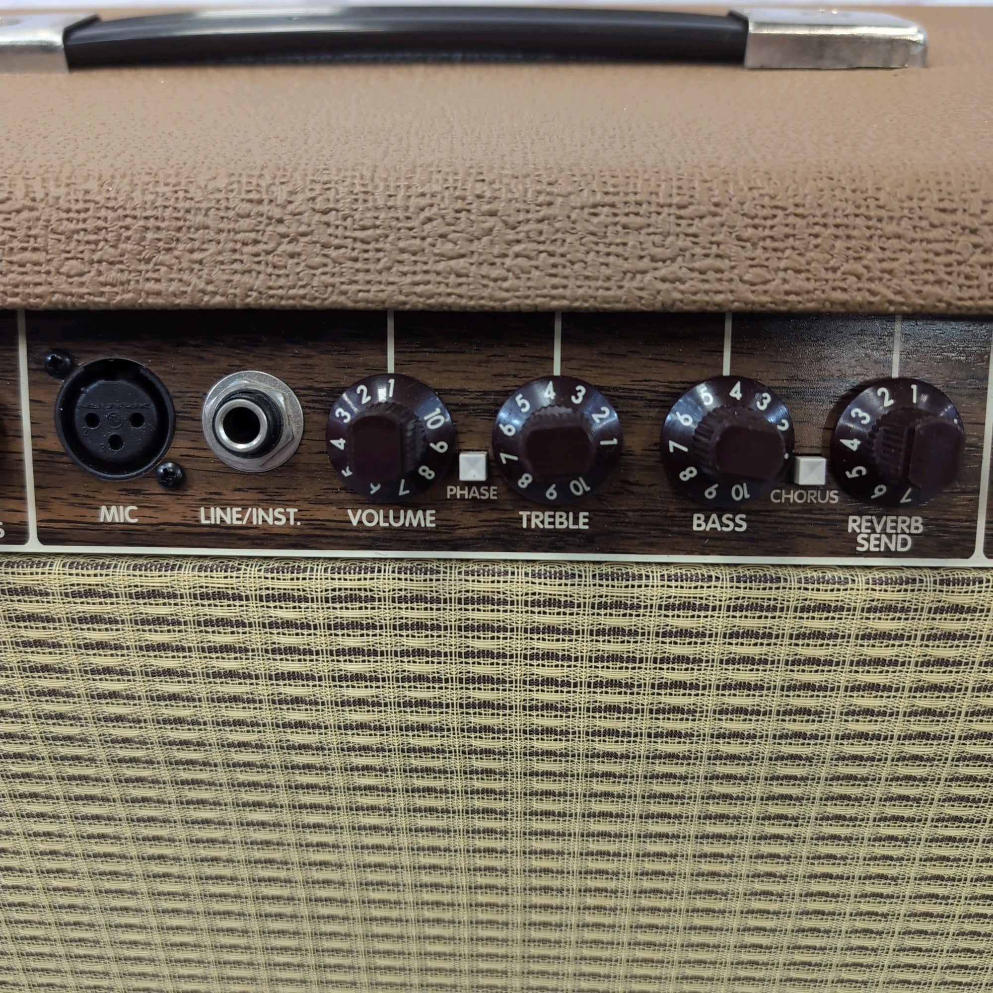 Fender Acoustasonic Junior Acoustic Guitar Combo Amp with Cover