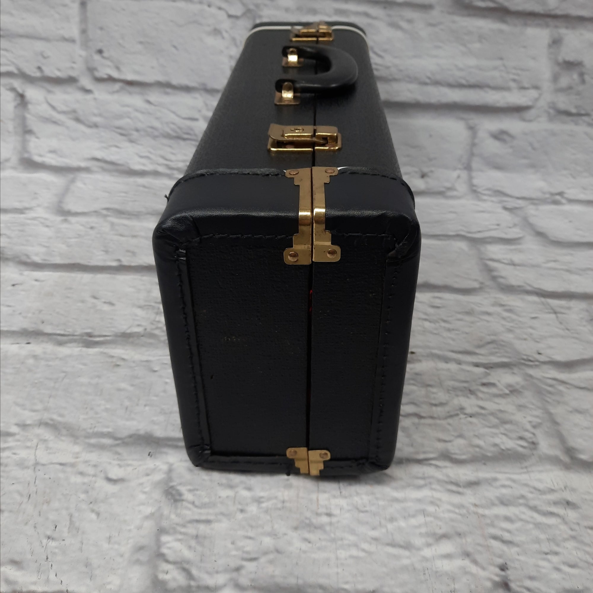Cornet Case w/Red Interior 18" x 7"