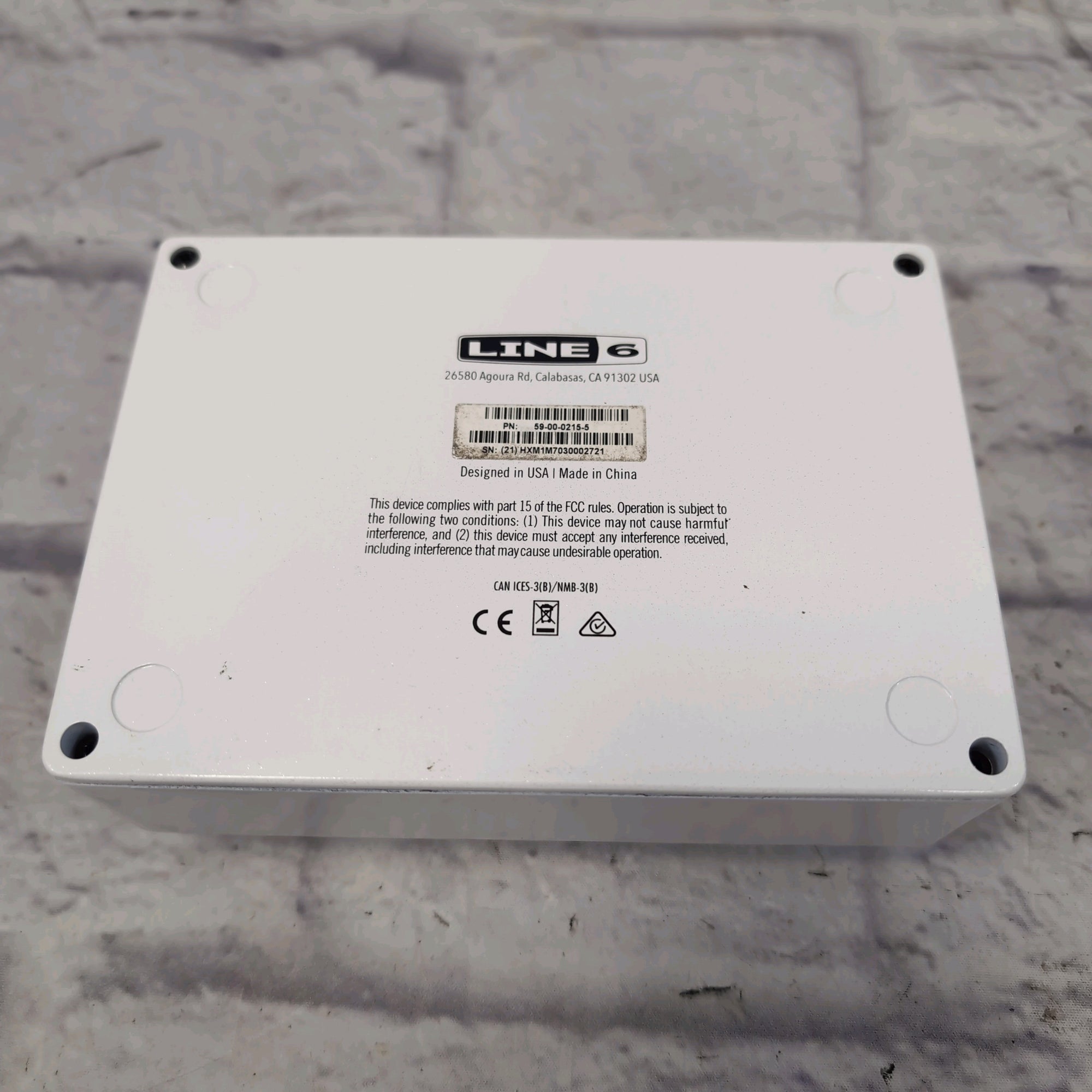 Line 6 HX Stomp Amp Modeling Pedal Limited Edition White