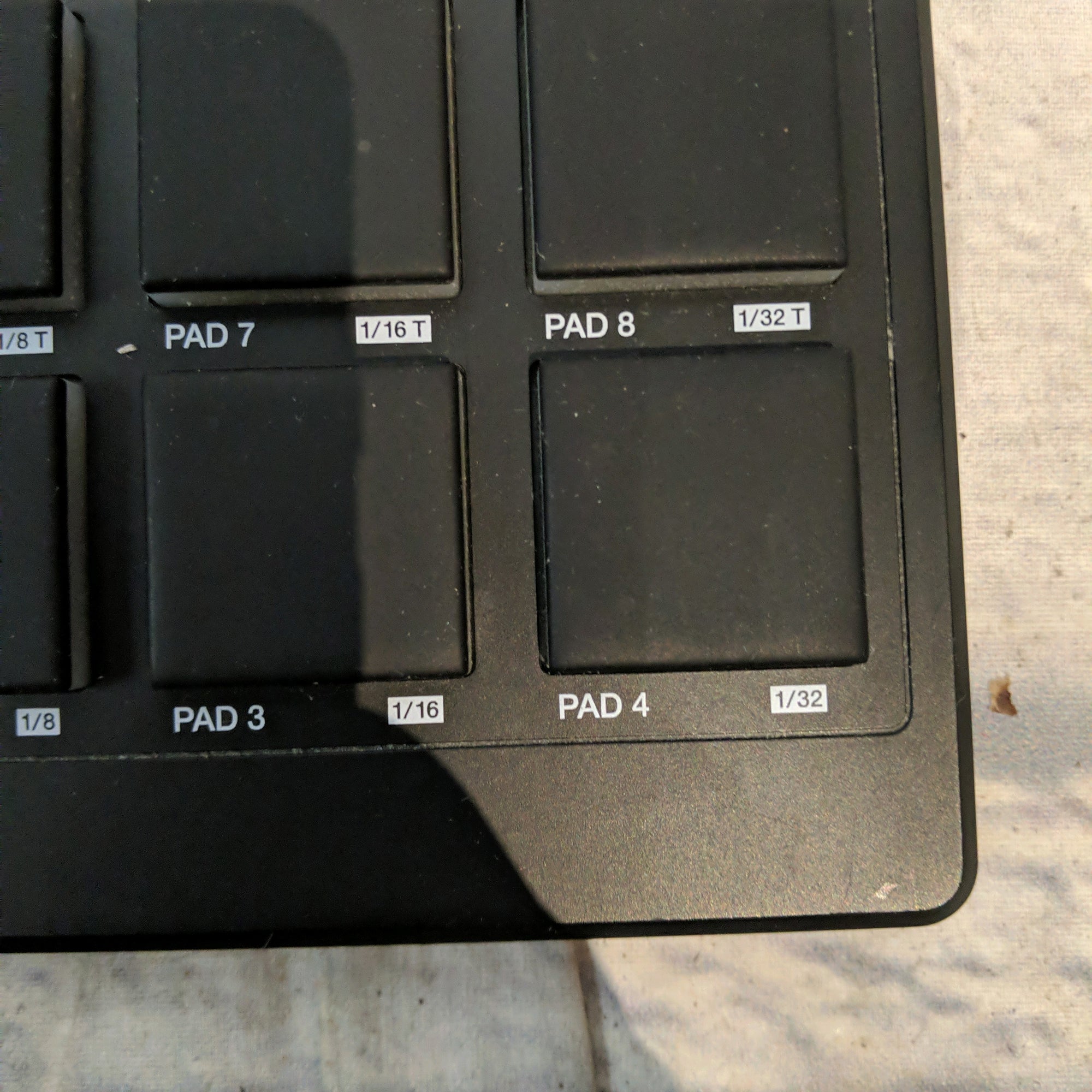 Akai MPD218 Controller