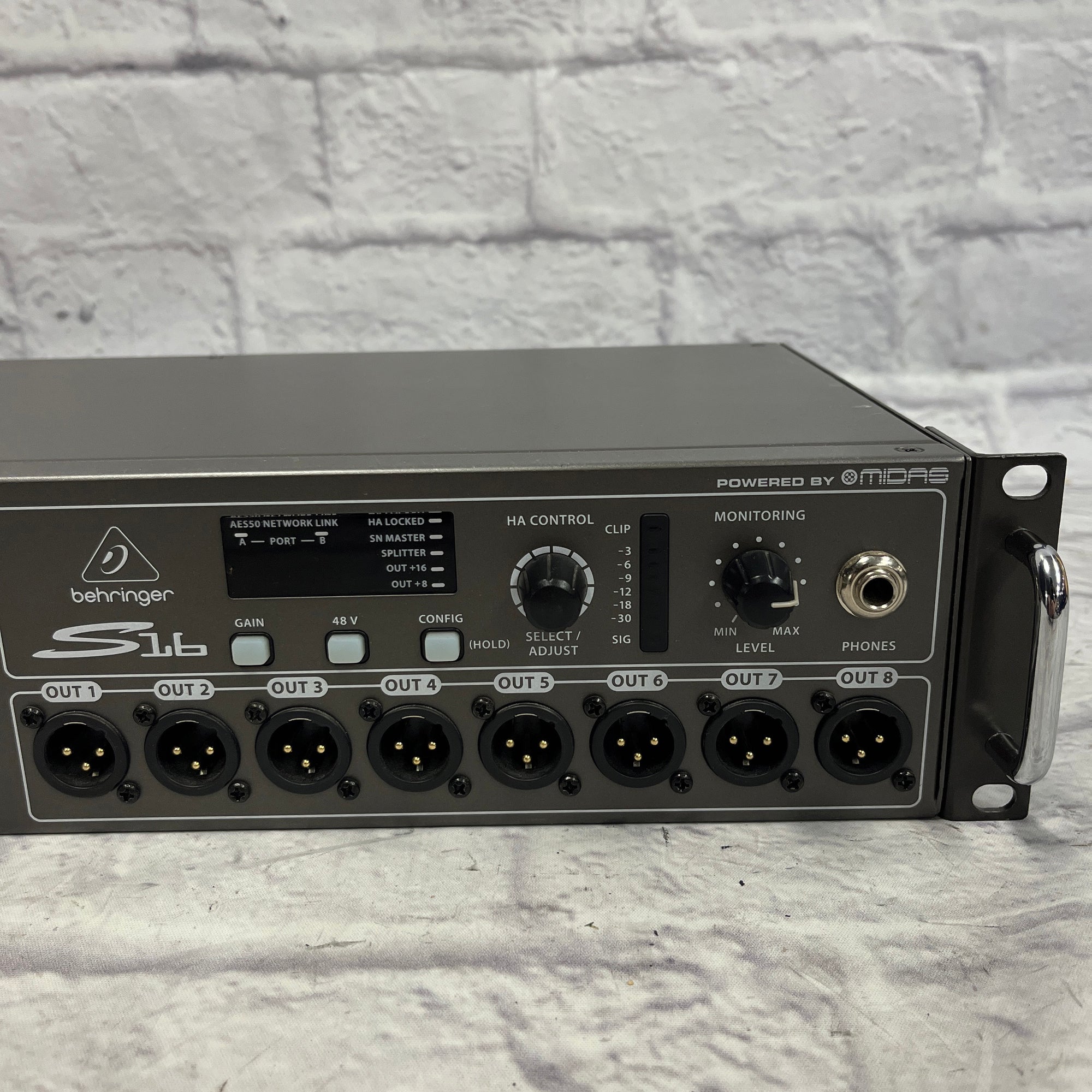 Behringer S16 I/O Box with Midas Preamps