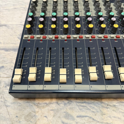 Soundcraft EFX 8 Mixer
