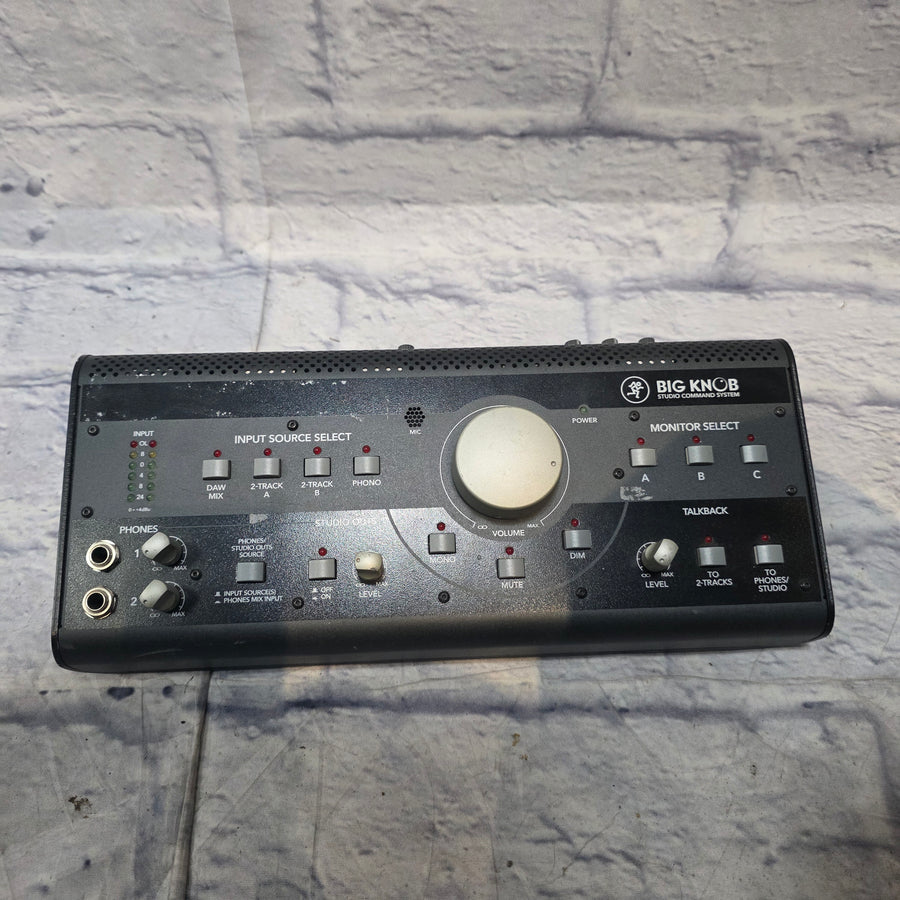 Mackie Big Knob Studio Command