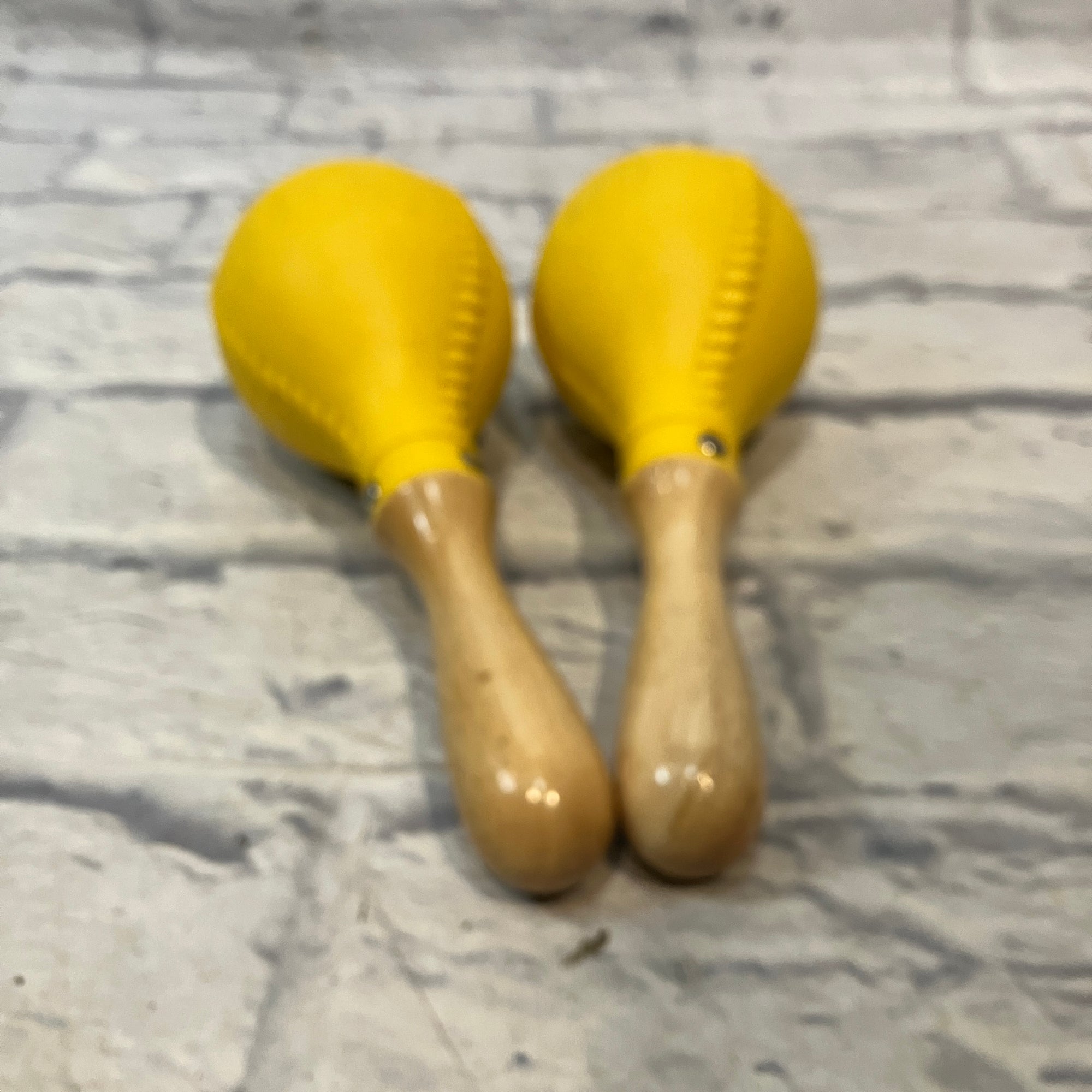 LP Latin Percussion Yellow Maracas LP 281 Pair