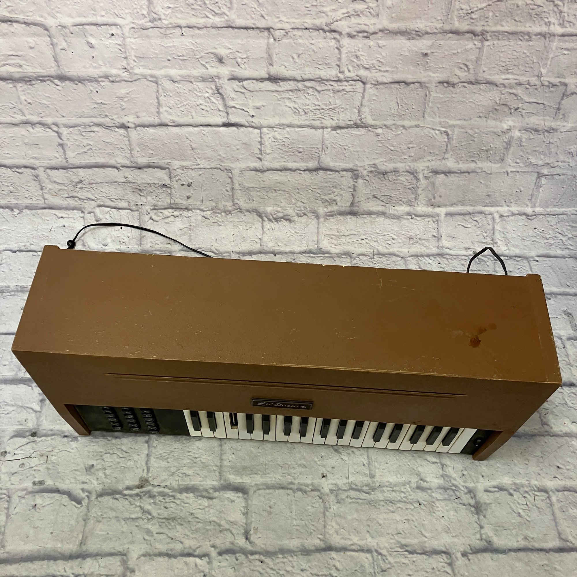 Lo Duca Vintage Wooden Reed Chord Organ