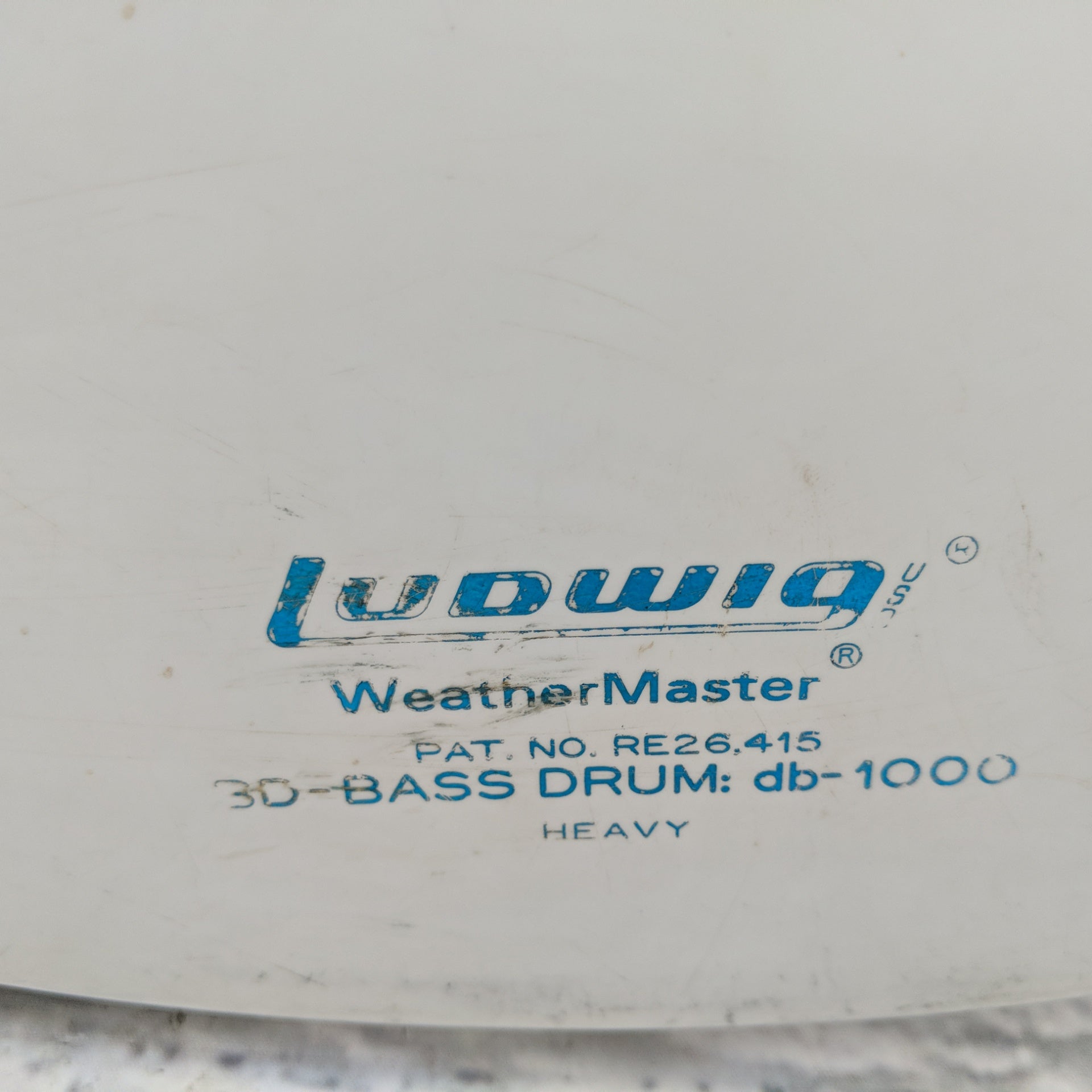 Ludwig Vintage 28" Smooth White Logo Bass Drum Head