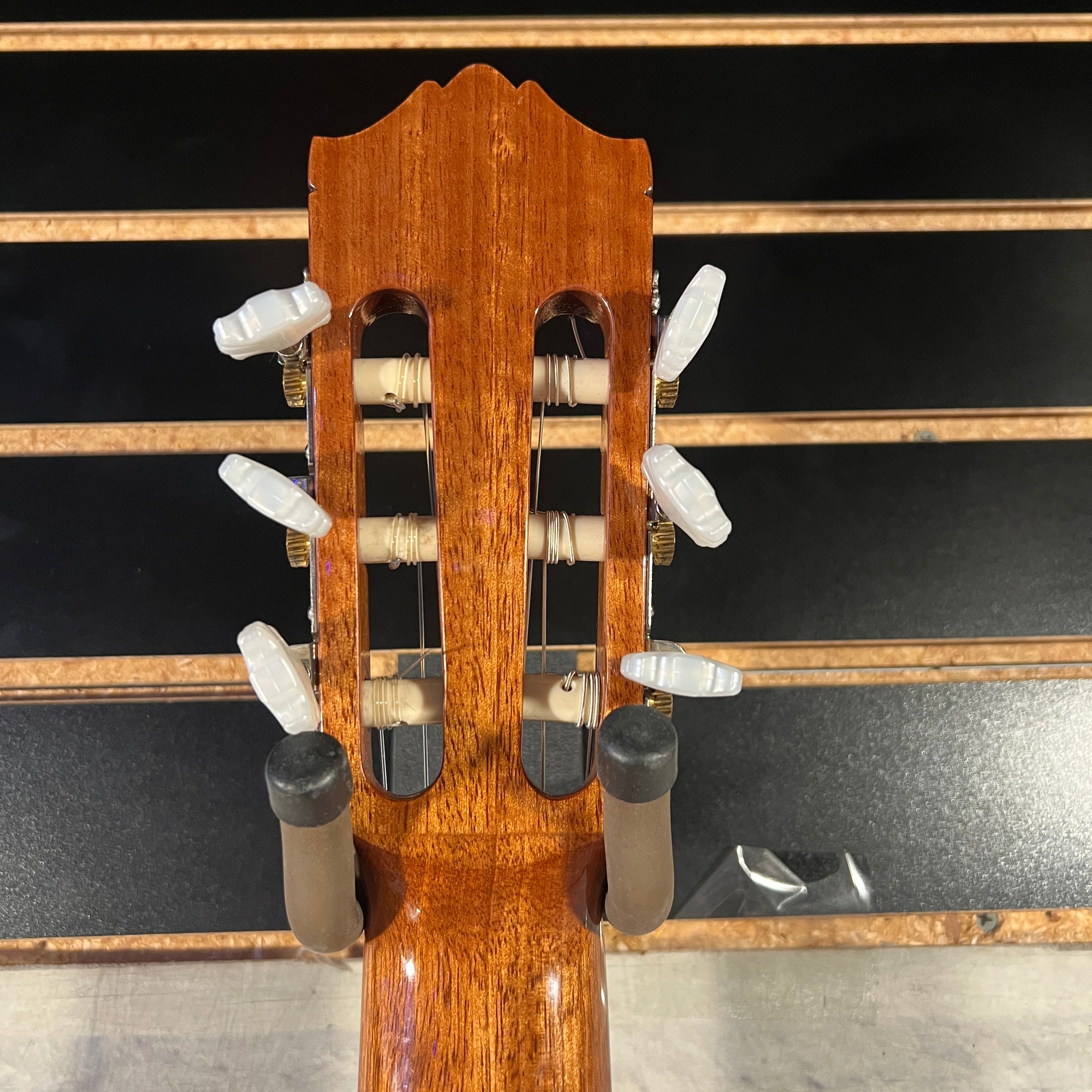 Yamaha CG-111S Classical Acoustic Guitar