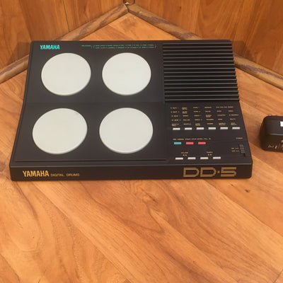 Yamaha MV802 8 Channel Rack Mixer