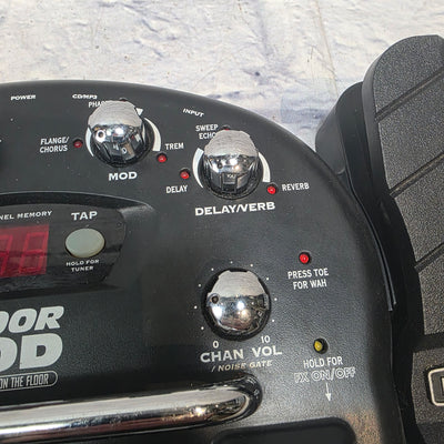 Line 6 Floor Pod Effects Pedal - no power supply