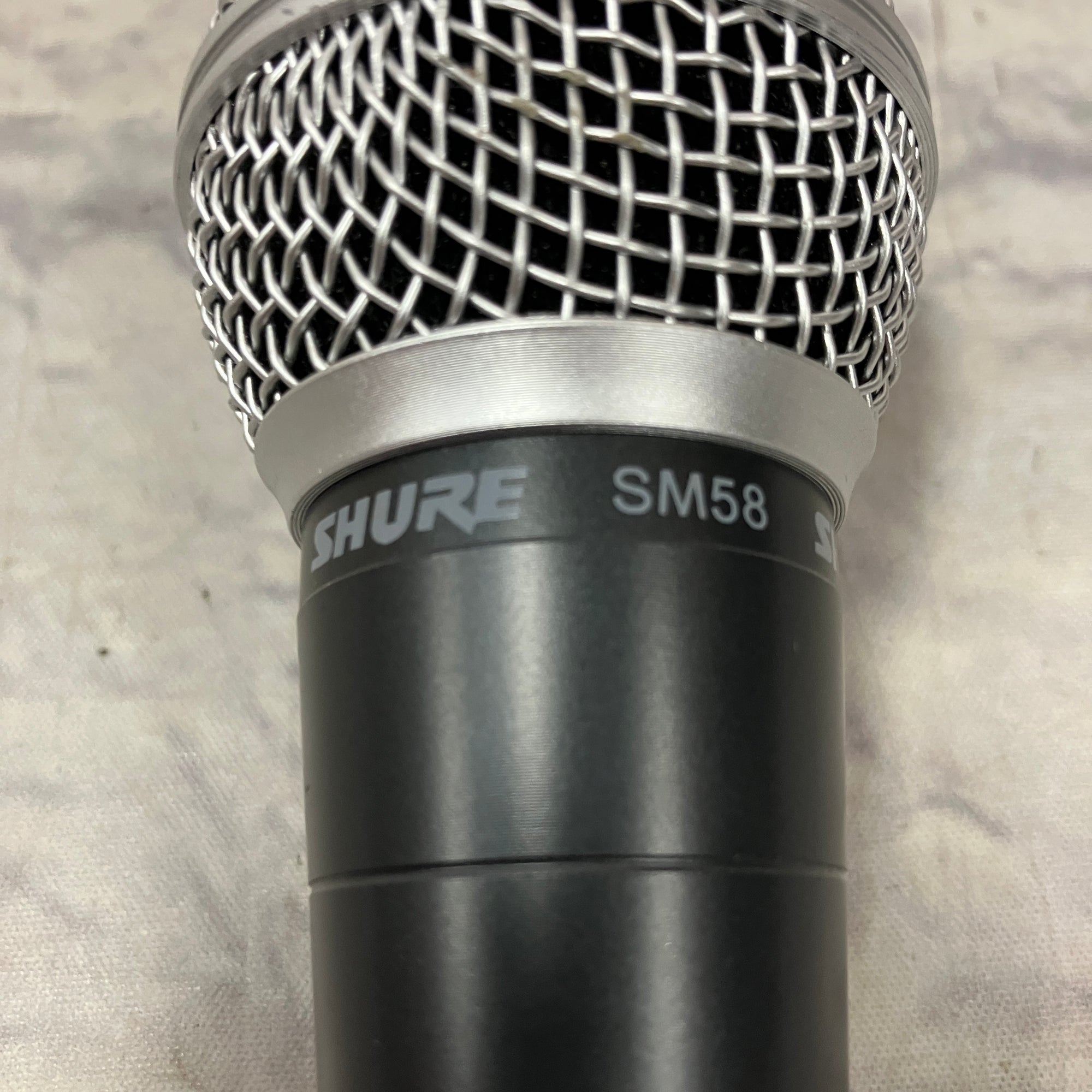 Shure SM58 Dynamic Microphone