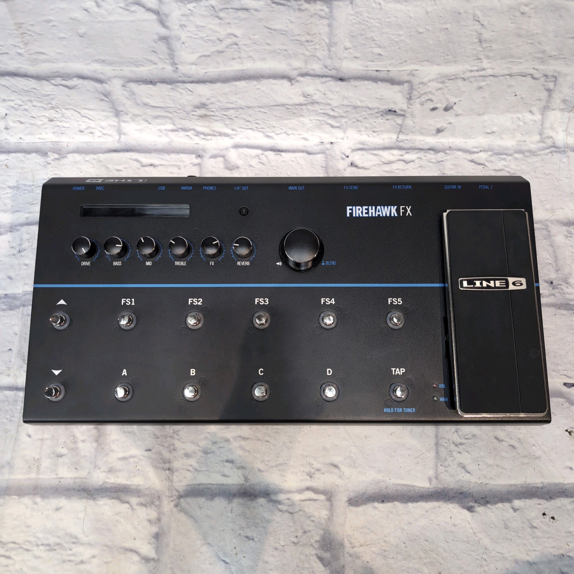 Line 6 Firehawk Guitar Multi Effect FX Effects Pedal Floorboard w/ Case