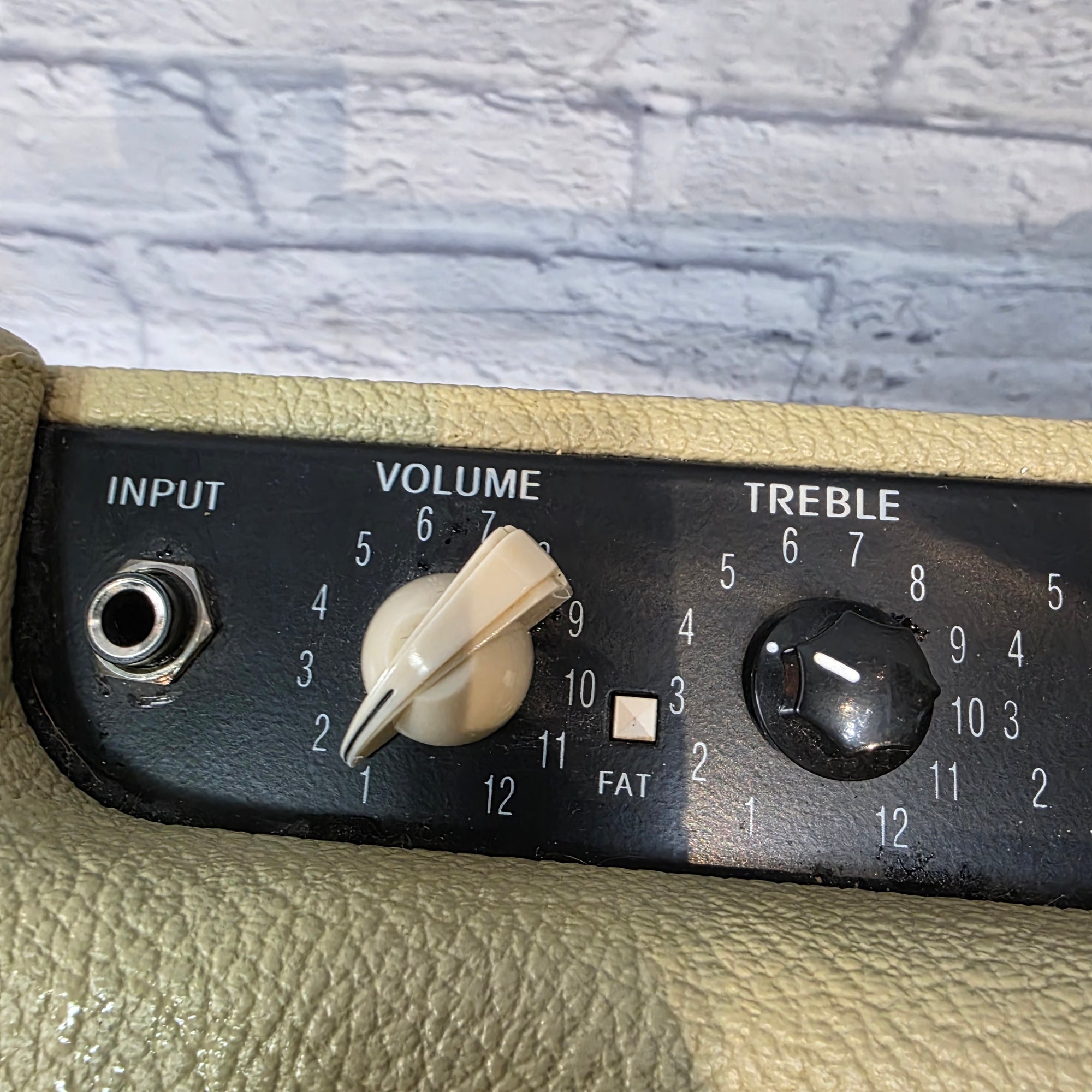 Fender Blues Junior Combo Amplifier - Cream