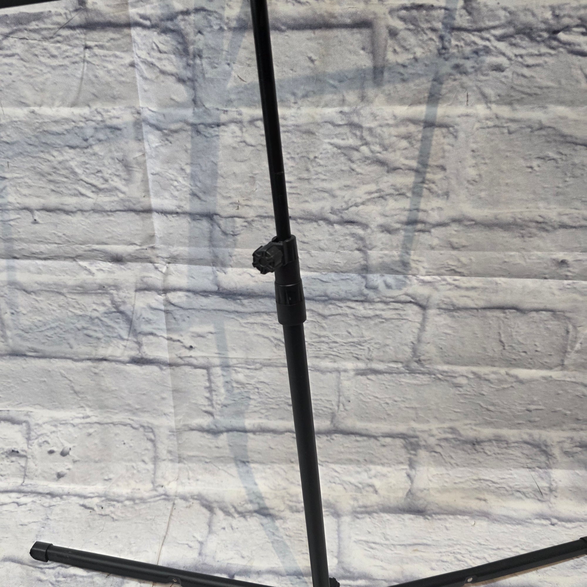 Unknown Portable / Foldable Music Stand With Case