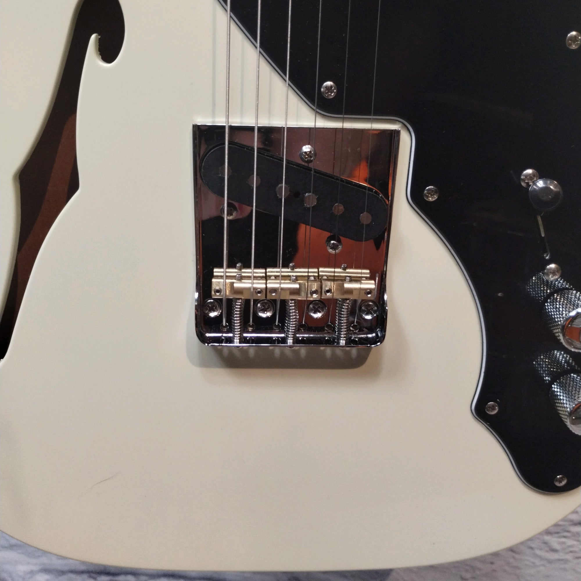 や*ん様 Squier Affinity Telecaster Olympic Amazon.com: Squier Affinity Series Telecaster Electric