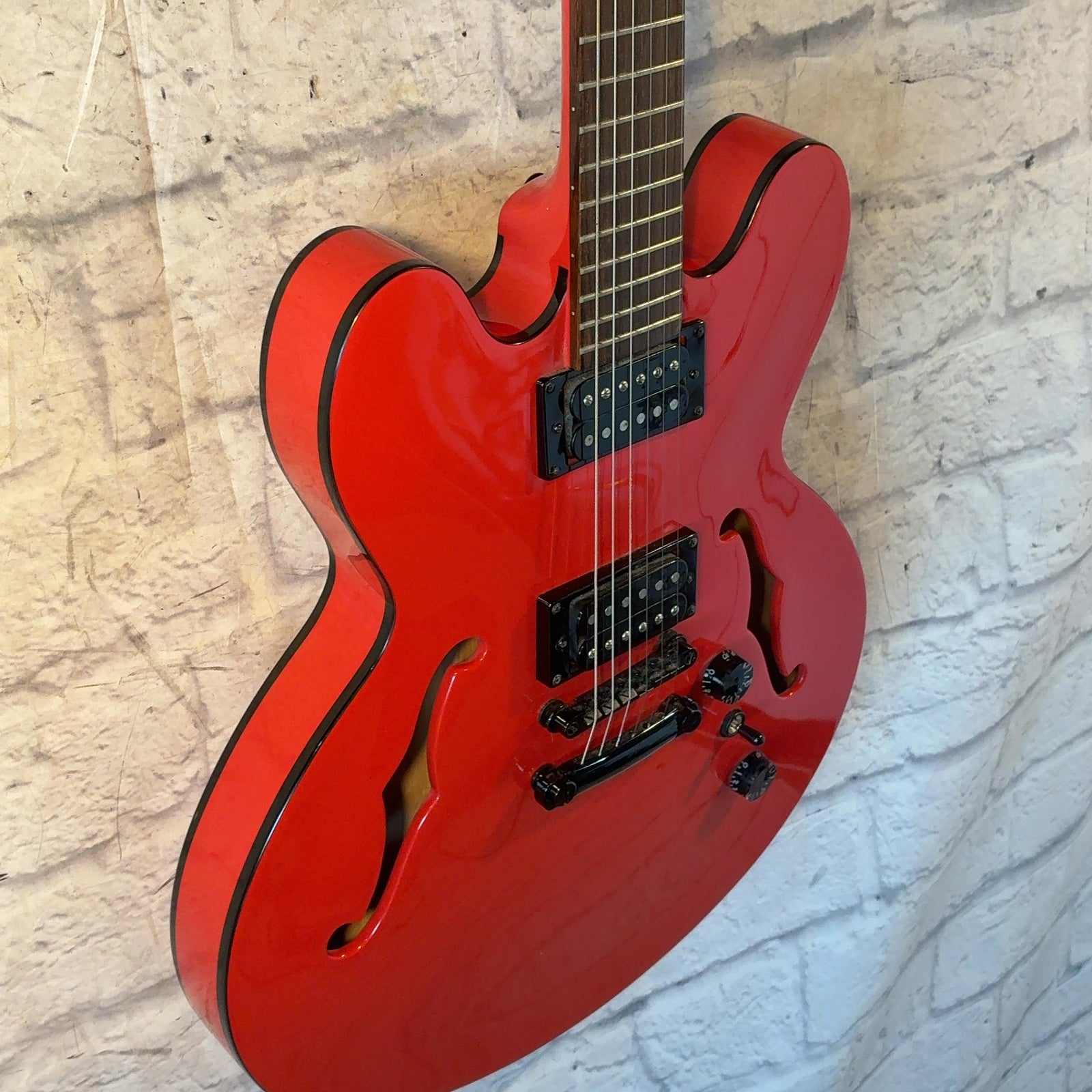 Epiphone Dot Studio Semi Hollow