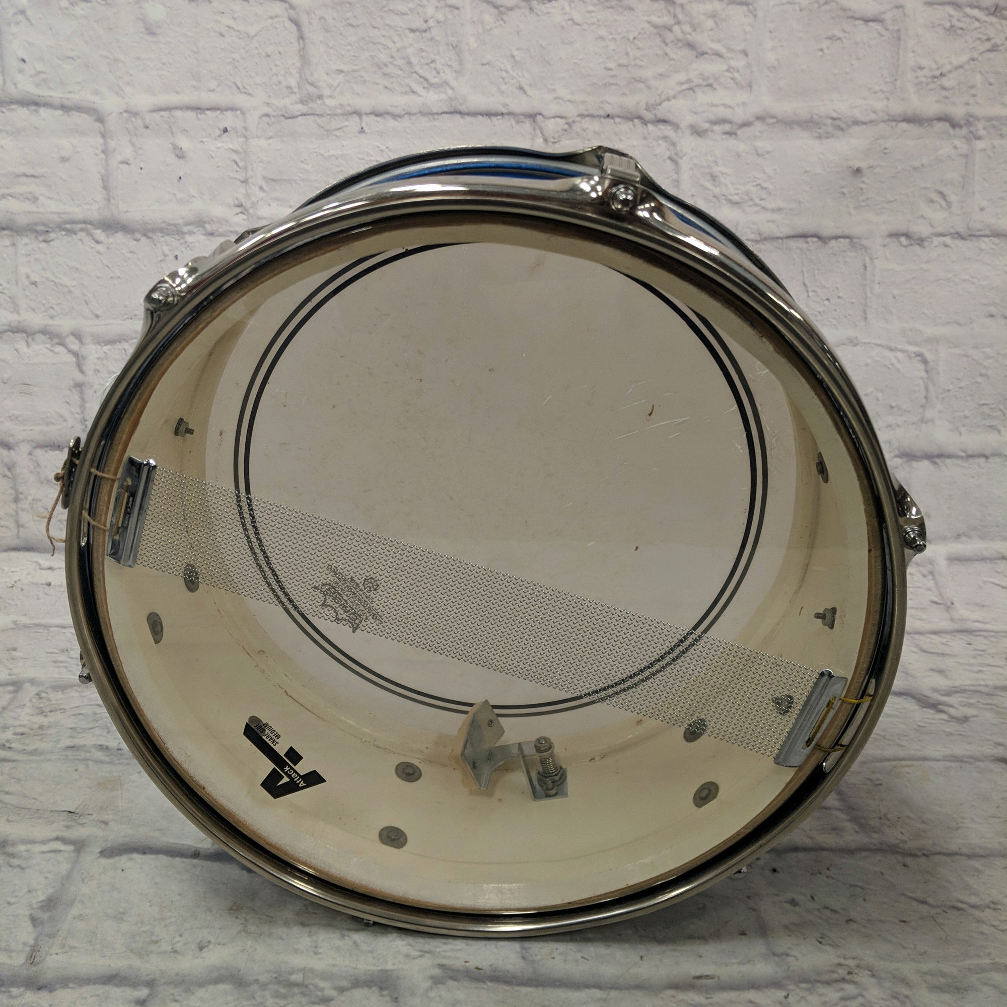 Ludwig Vintage 14x5.5 1966 Pioneer Snare Drum Blue Sparkle