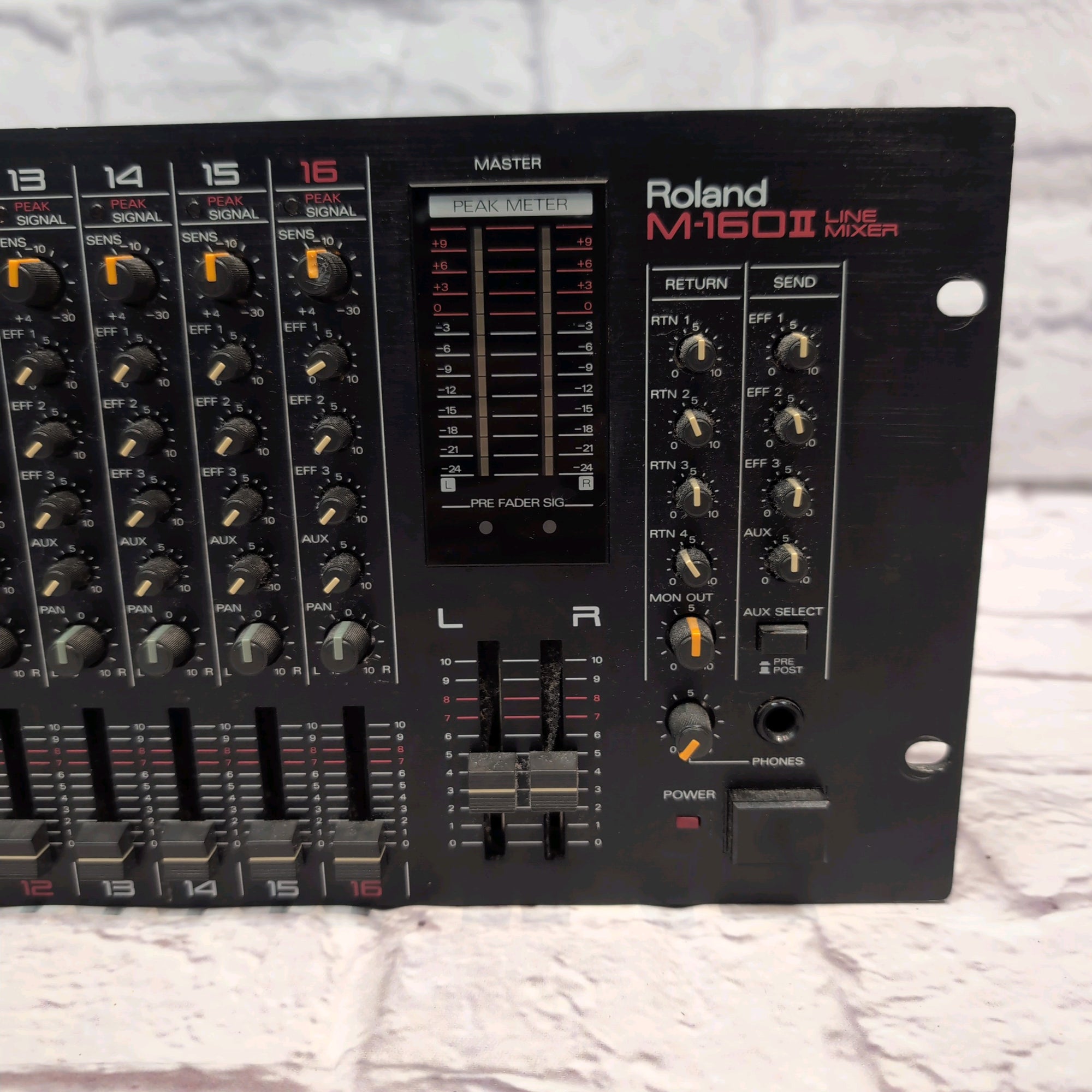 Roland M-160II 16-Channel Line Mixer - Evolution Music