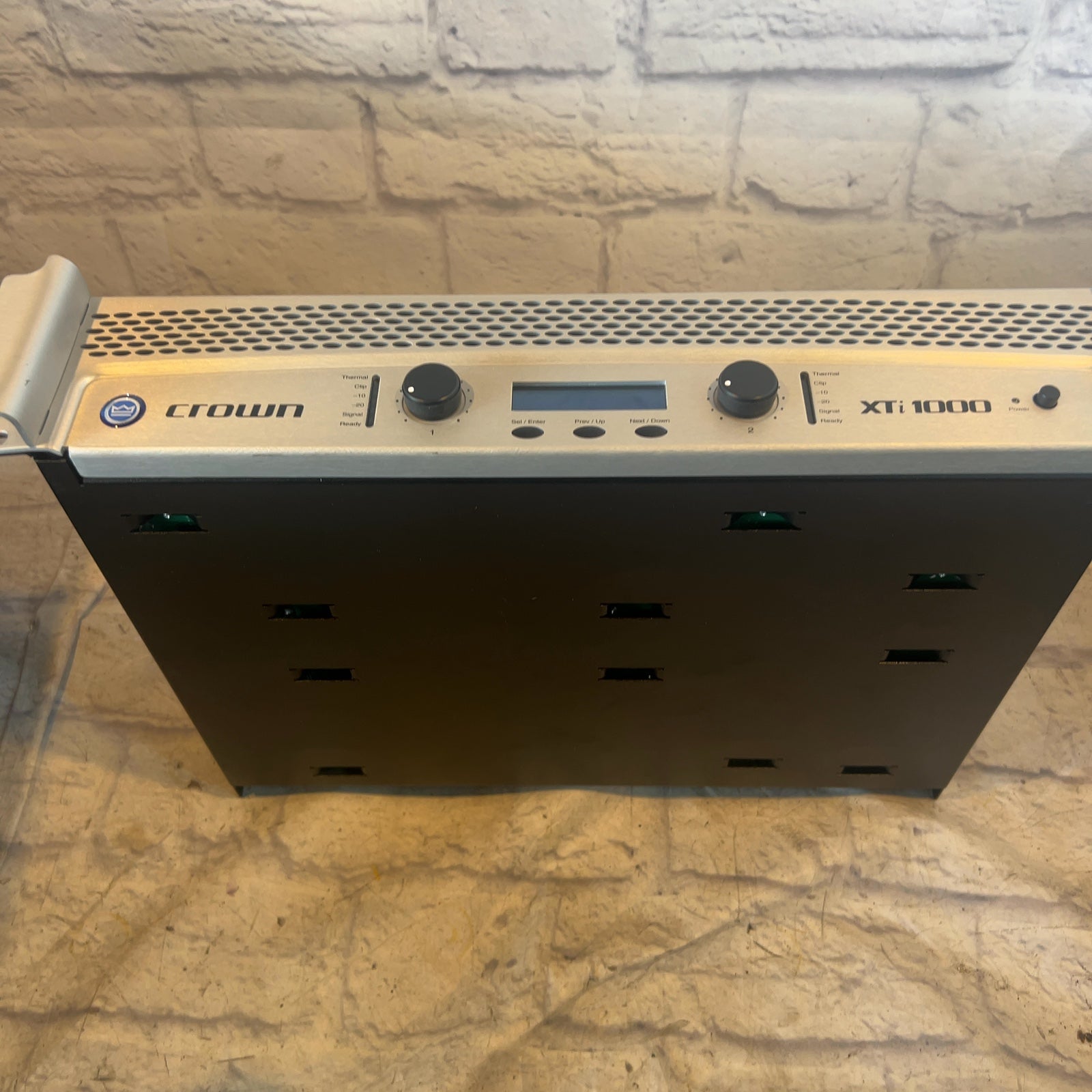 Crown XTI1000 Power Amp