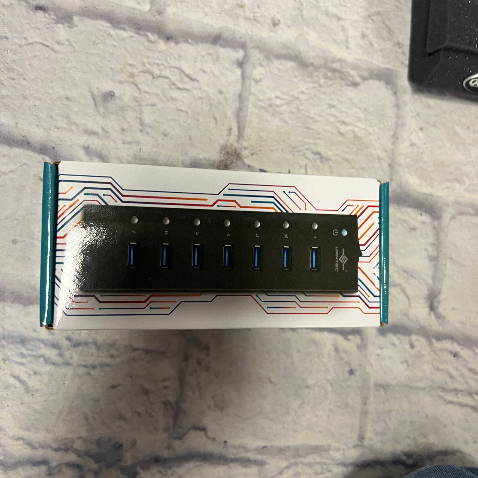 Vantec 7 Port USB 3.0 Hub
