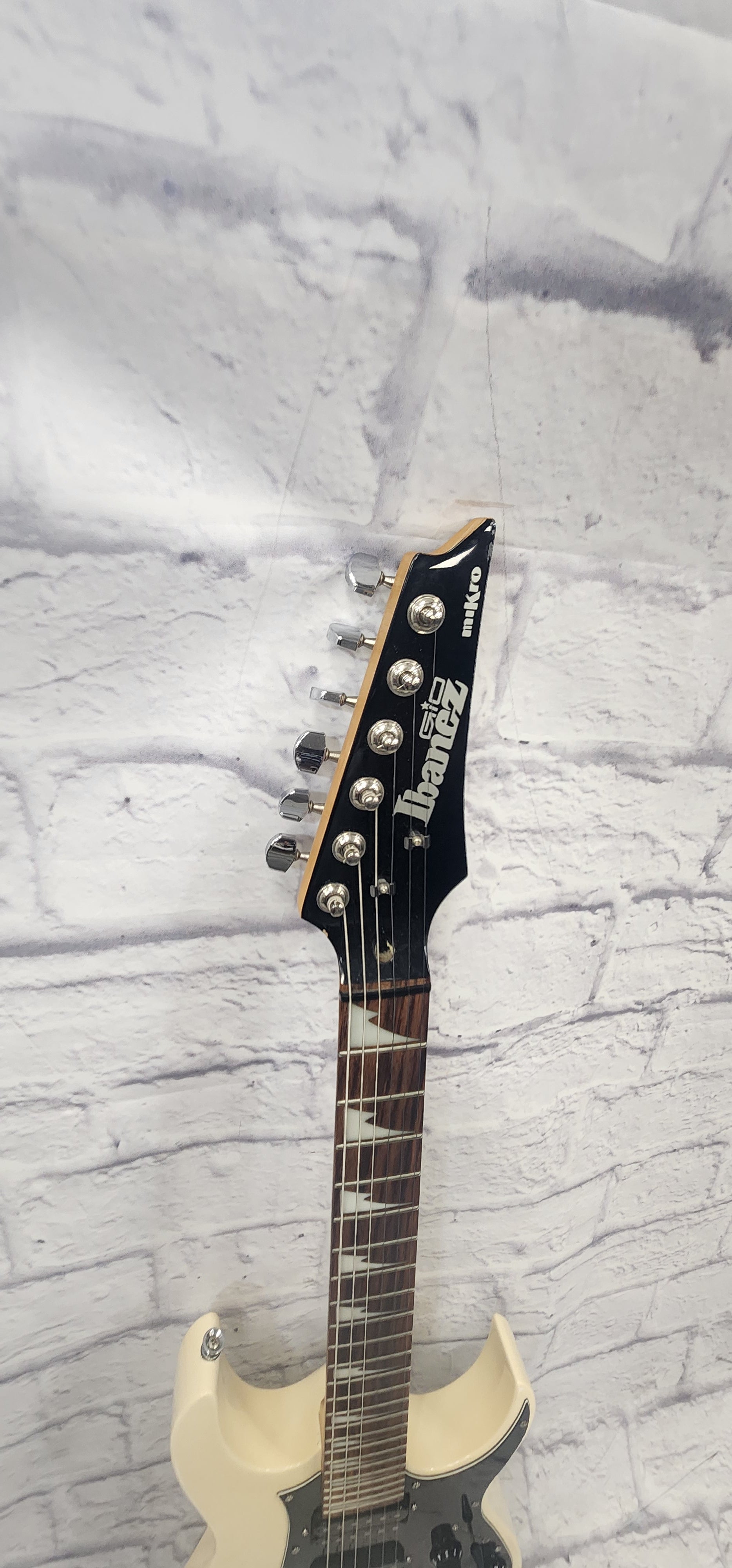 Ibanez Mikro Gio Short Scale Electric Guitar