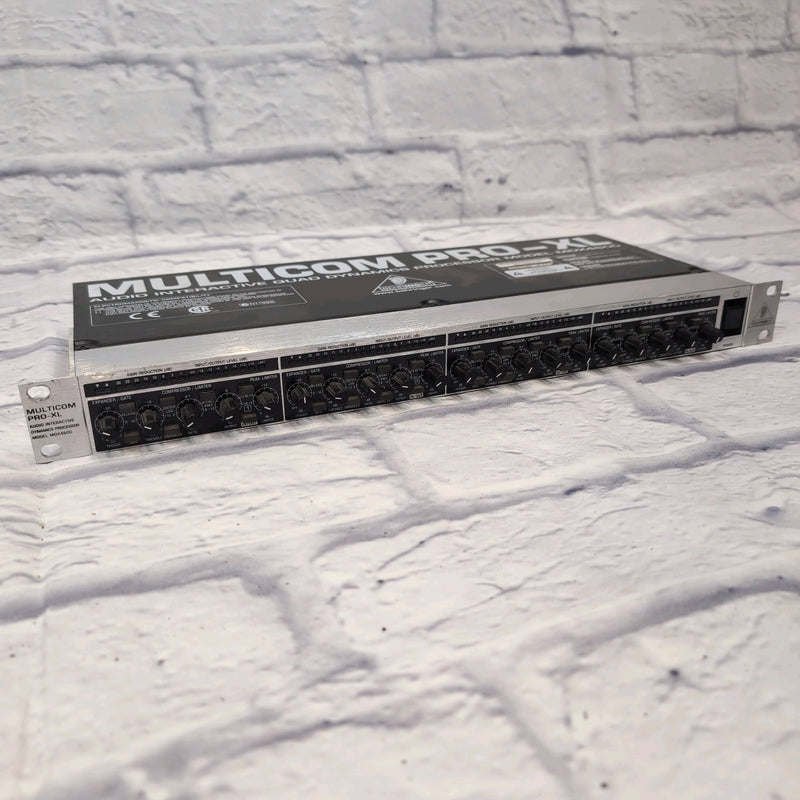 Behringer Multicom Pro XL Rack Compressor - Evolution Music