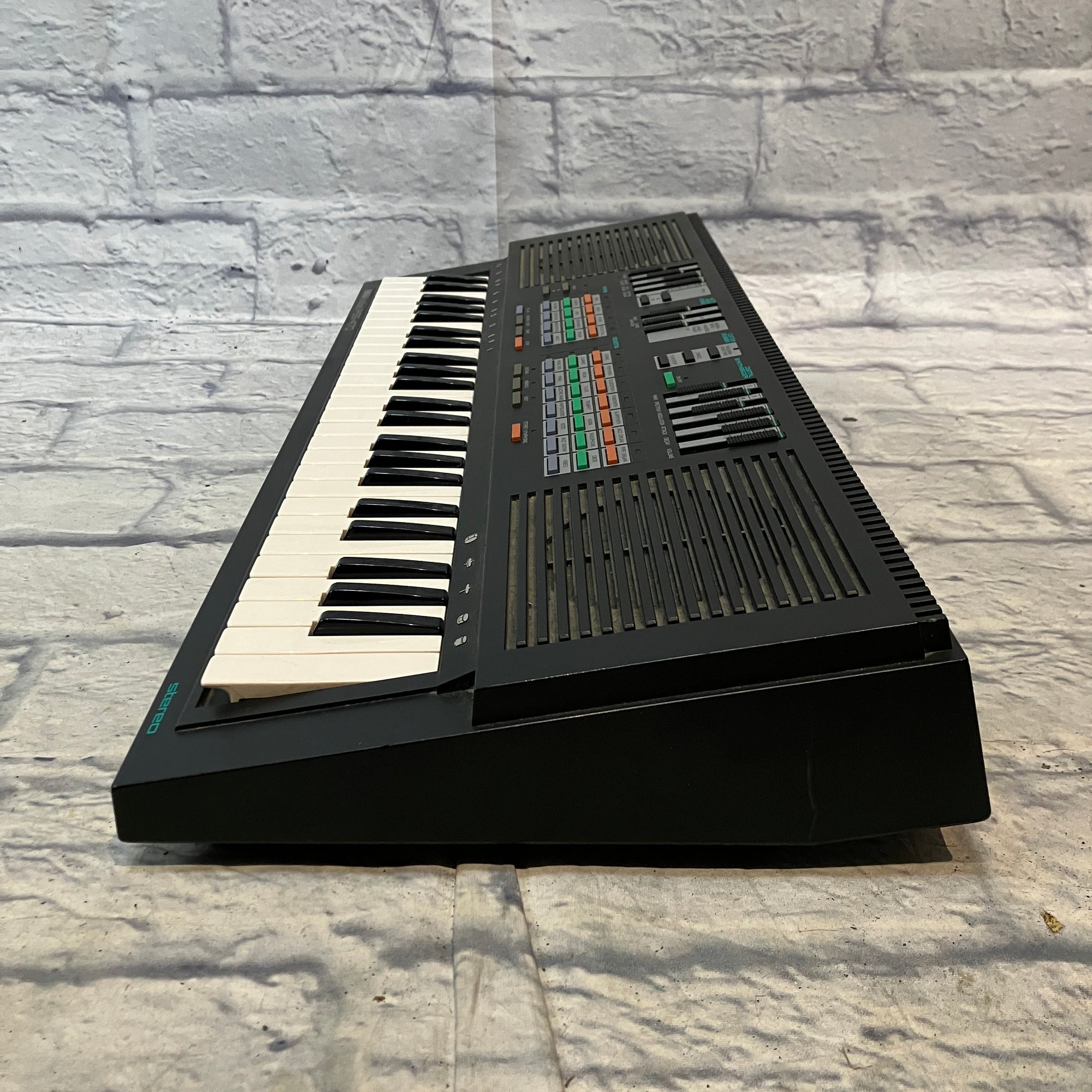 Yamaha Portasound PSS-470 Keyboard - Evolution Music