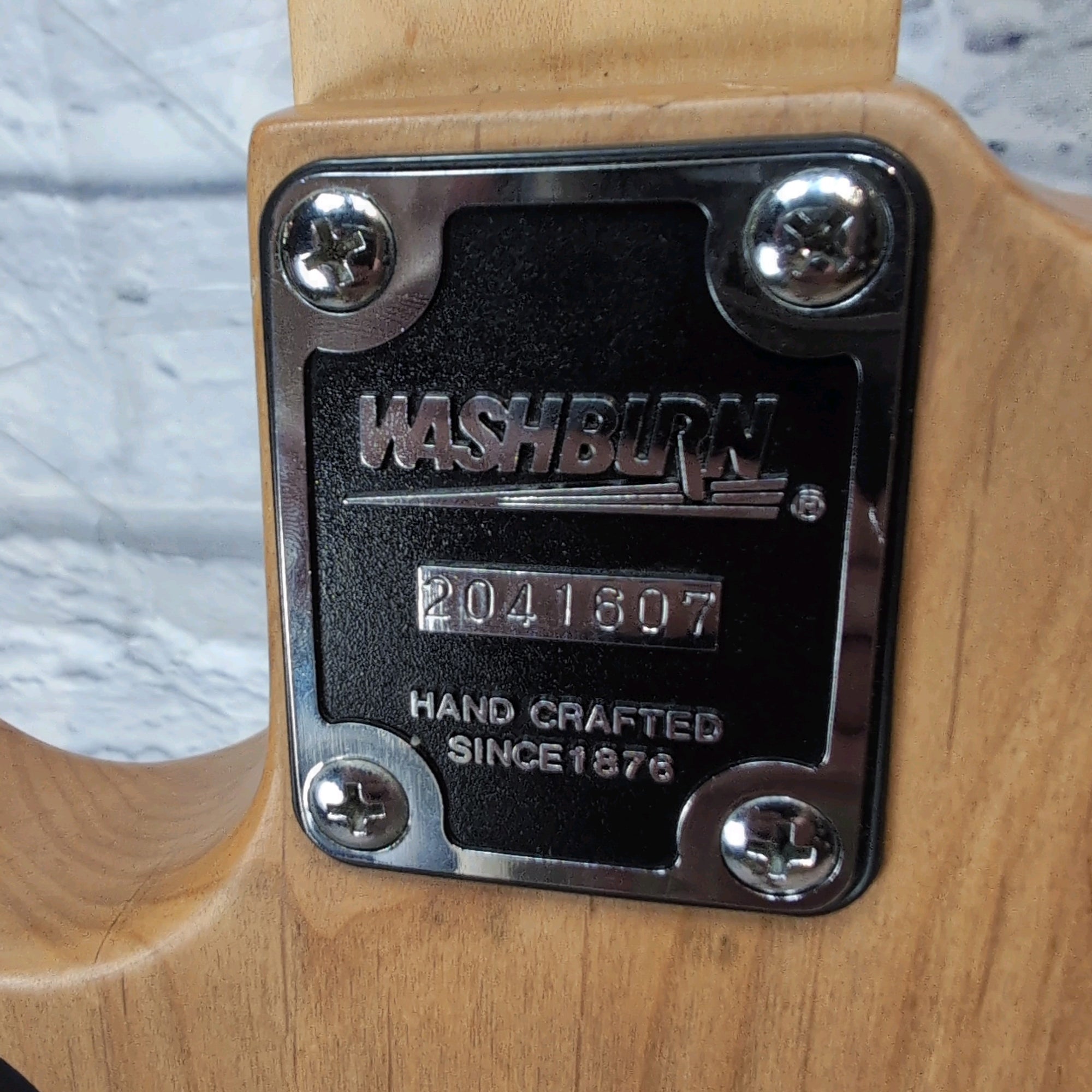 Washburn N2NMK Nuno Bettencourt Signature Natural Electric Guitar