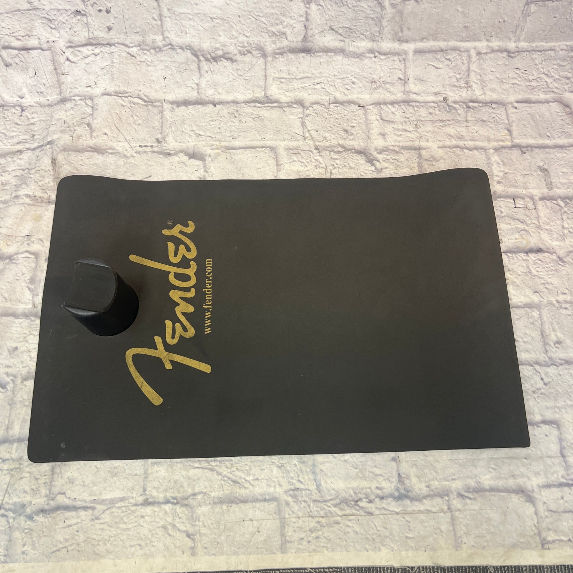 Fender Guitar Work Station Body Pad and Neck Rest