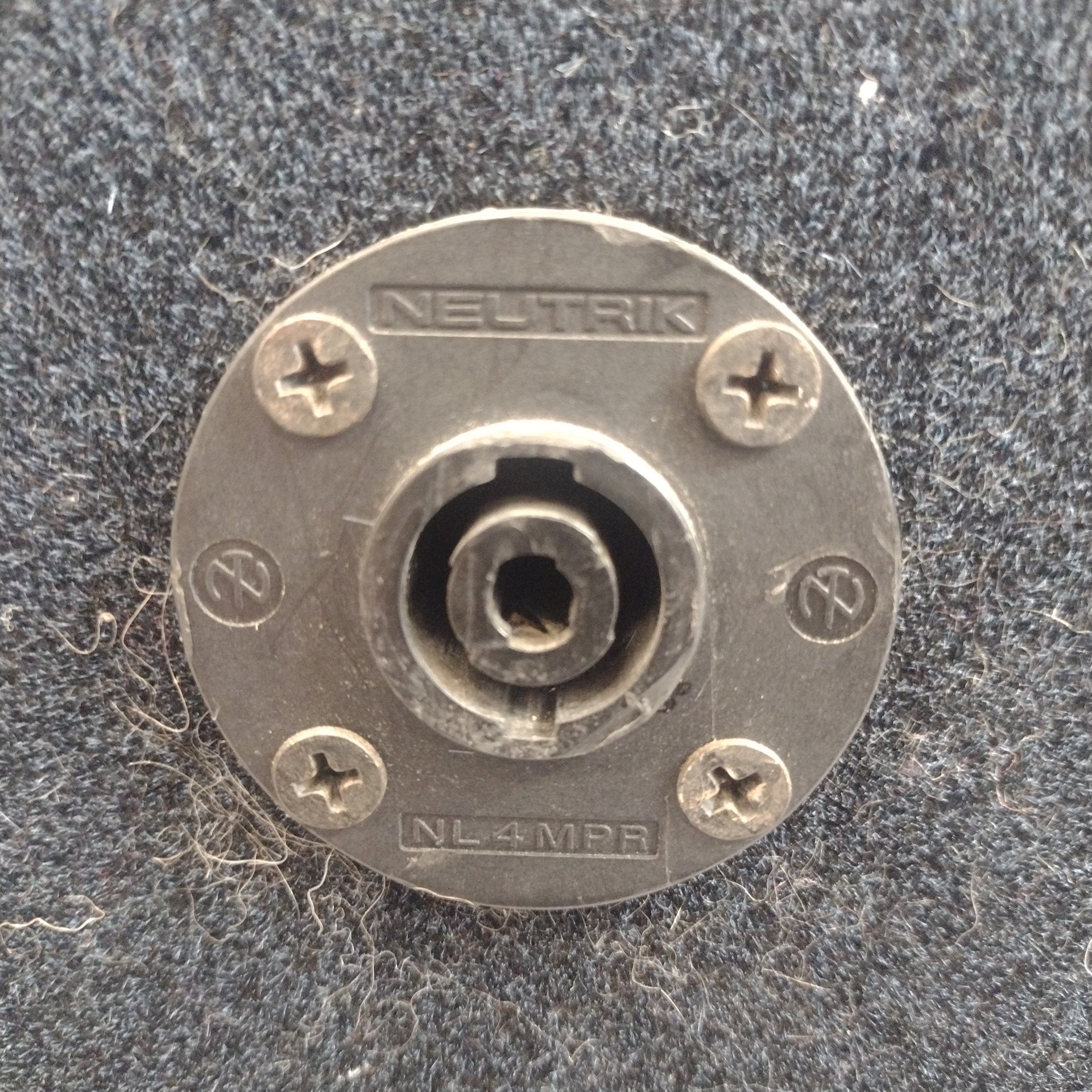 Hughes & Kettner BR115 1x15 Bass Guitar Speaker Cabinet