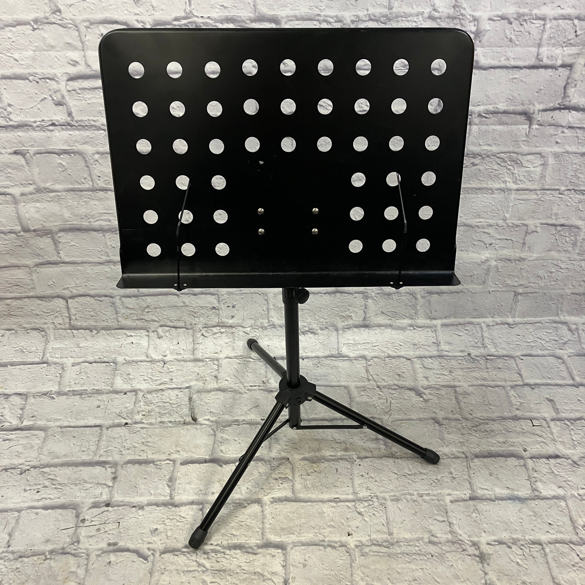 Unknown Conductor Style Music Stand null