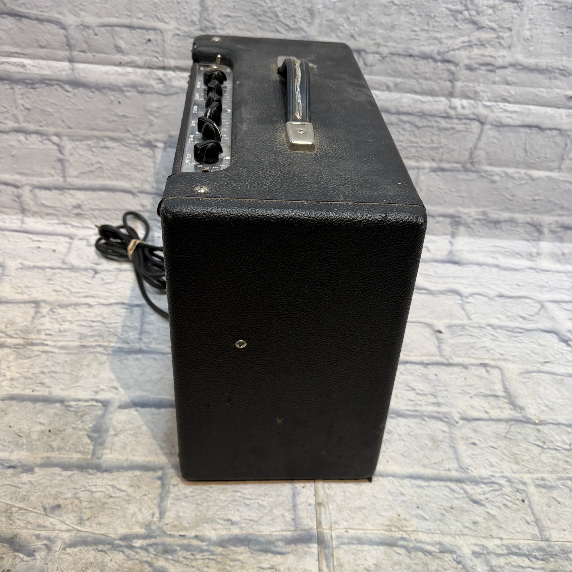 Fender Blues Junior PR 295 Guitar Combo Amp