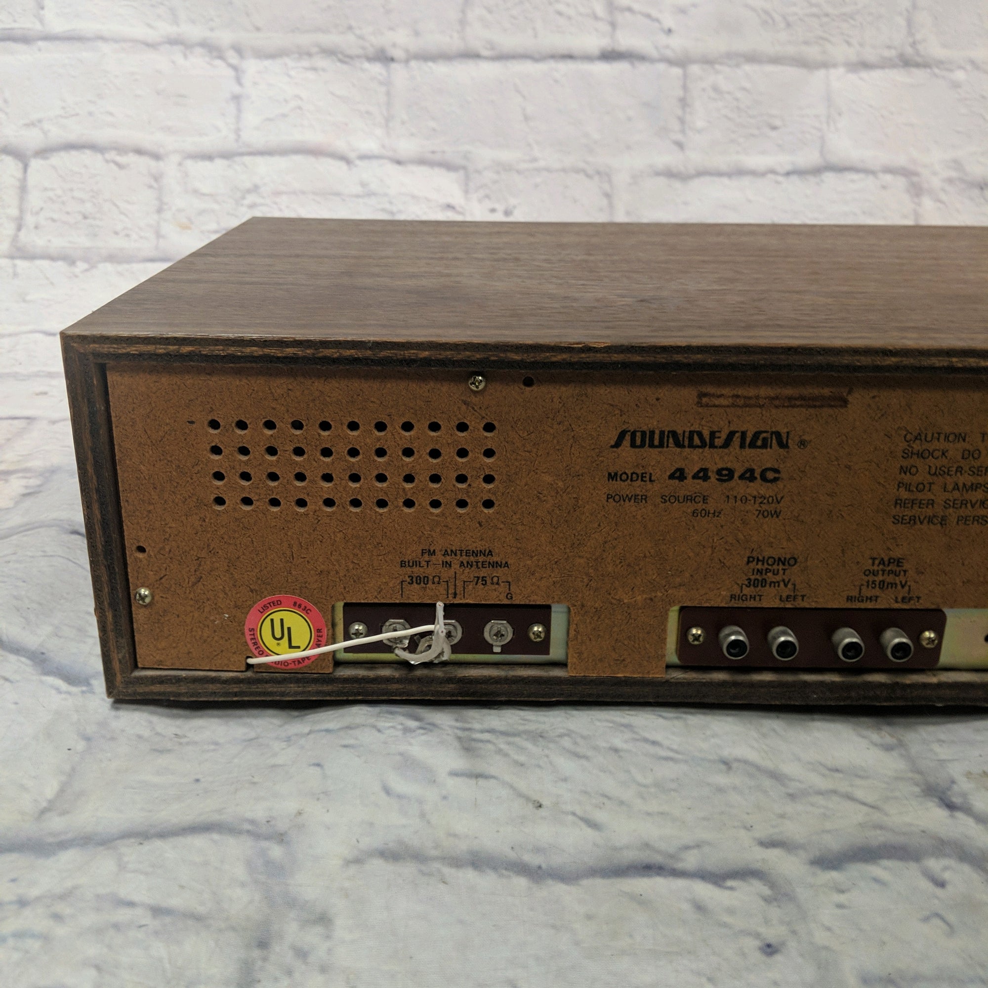 Soundesign Sound Design 4494C FM-AM Stereo Receiver