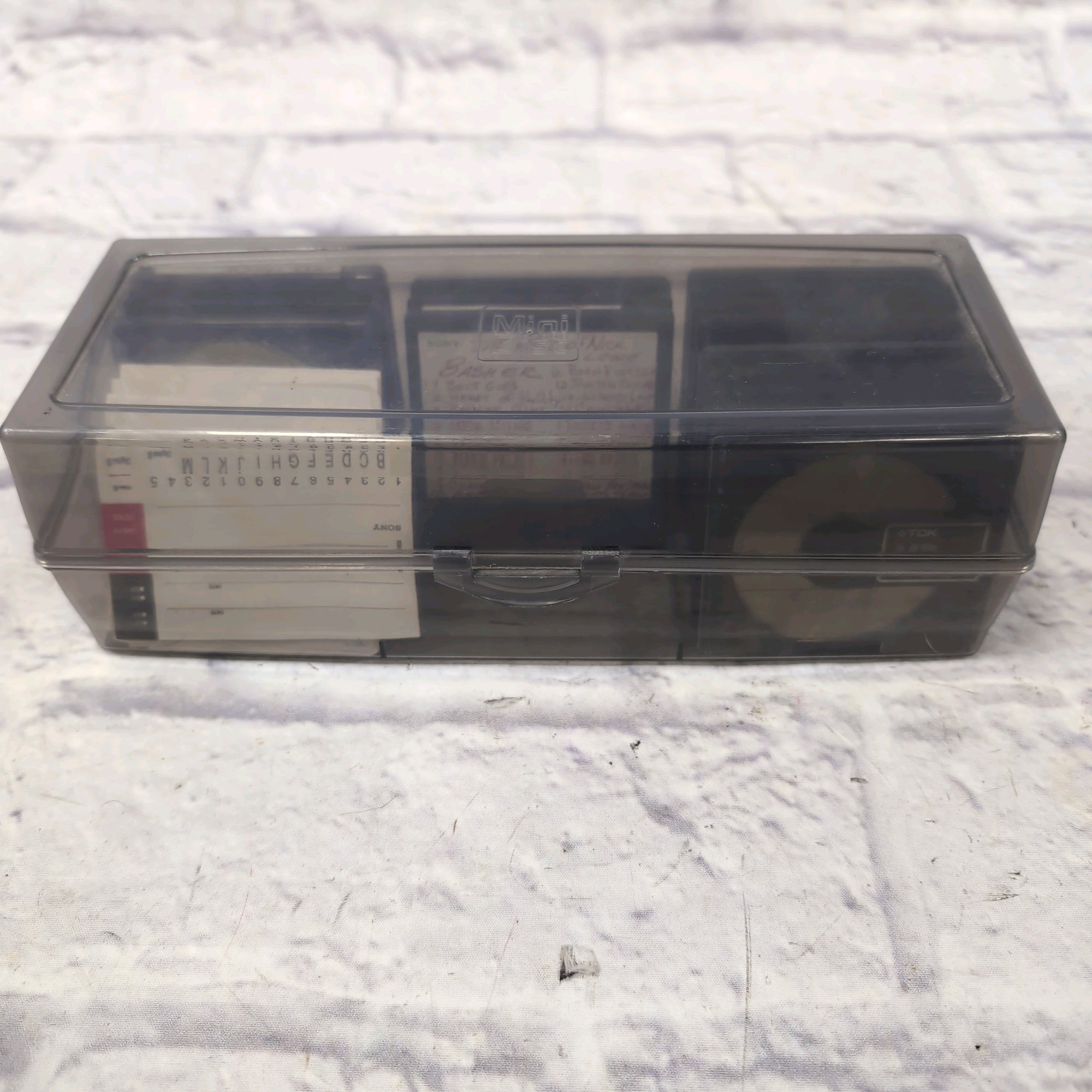 Maxell TDK MD74 Digital Recordable Mini Disk Lot of 17 with Case