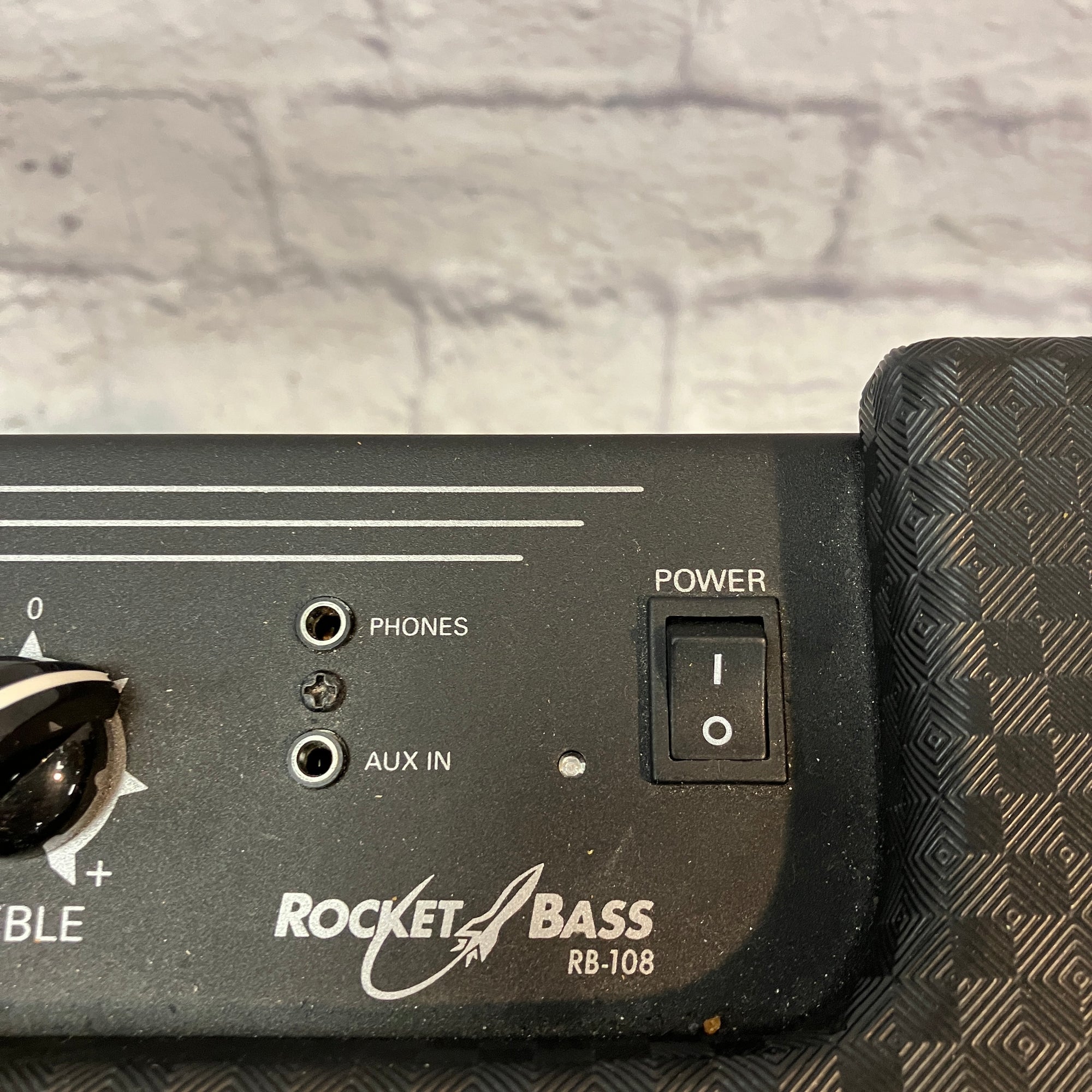 Ampeg Rocket Bass RB-108 Bass Guitar Combo Amp