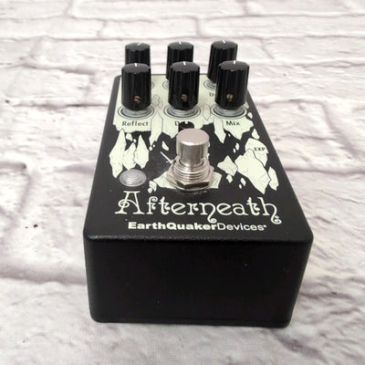 EarthQuaker Devices Afterneath Otherworldly Reverberation Machine