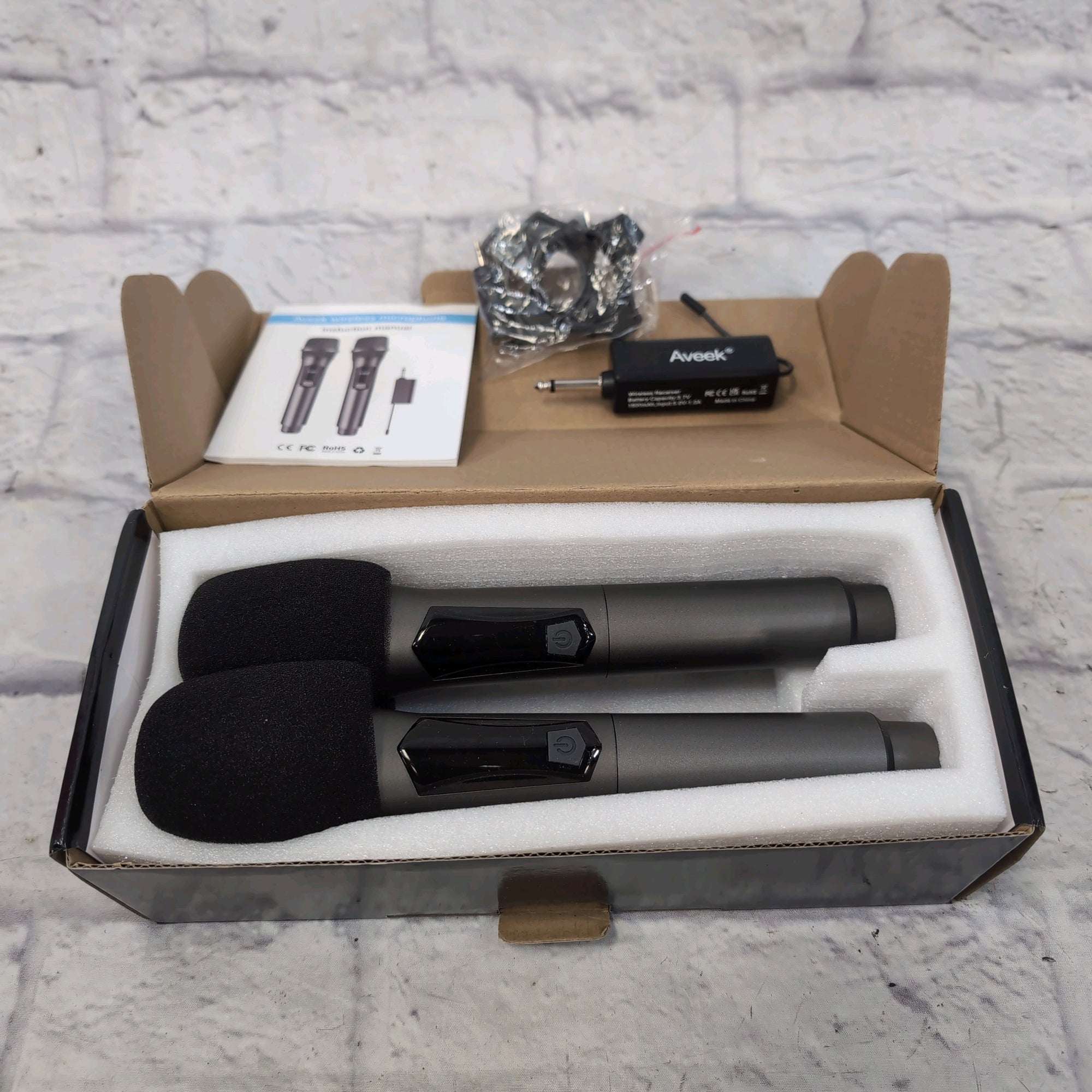 Aveek Dual Handheld Wireless Microphone Set