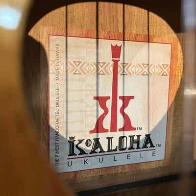 KoAloha Koa Tenor Ukulele KTM-00  w/ case