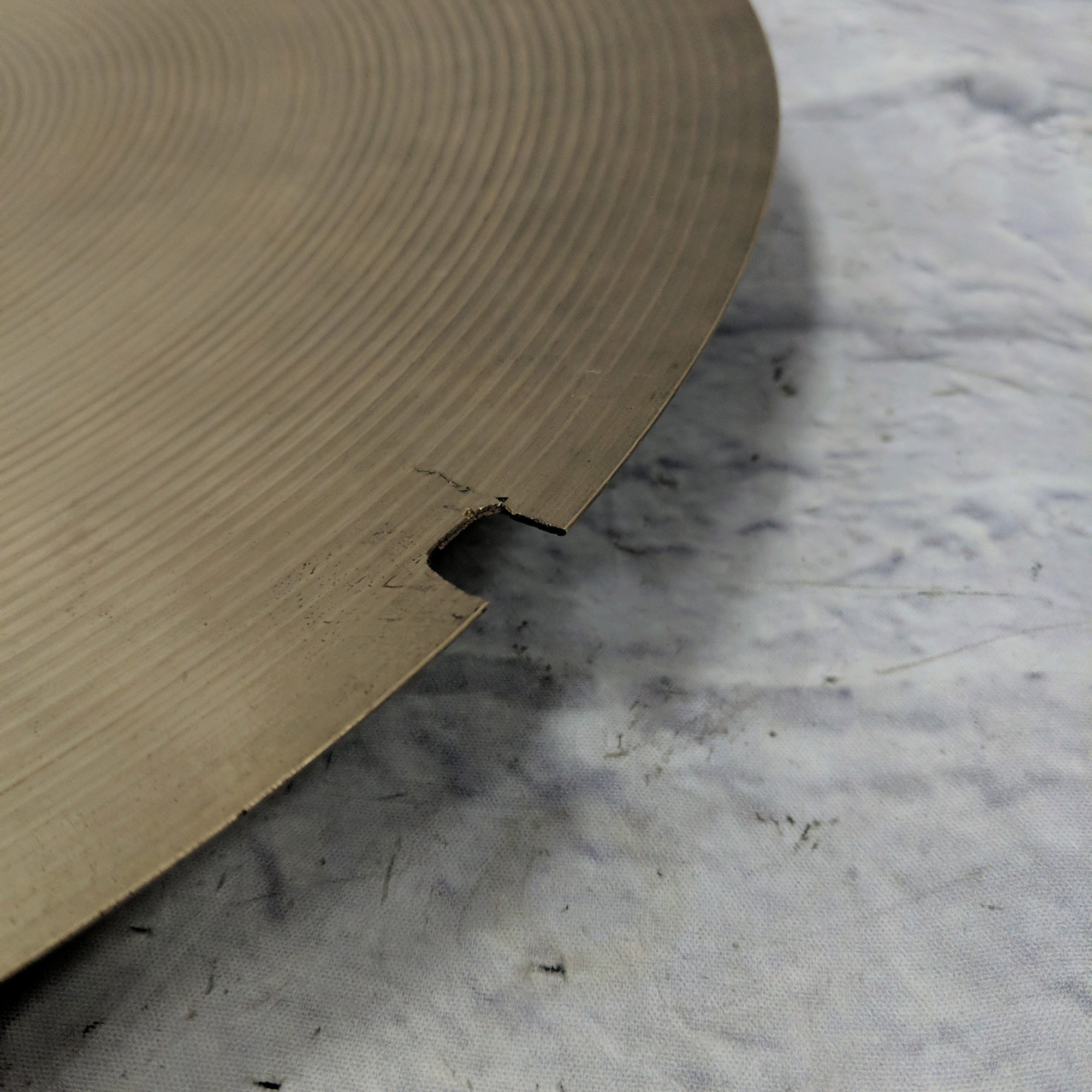 Sabian 18" AA Medium Ride CRACKED Crash Ride Cymbal